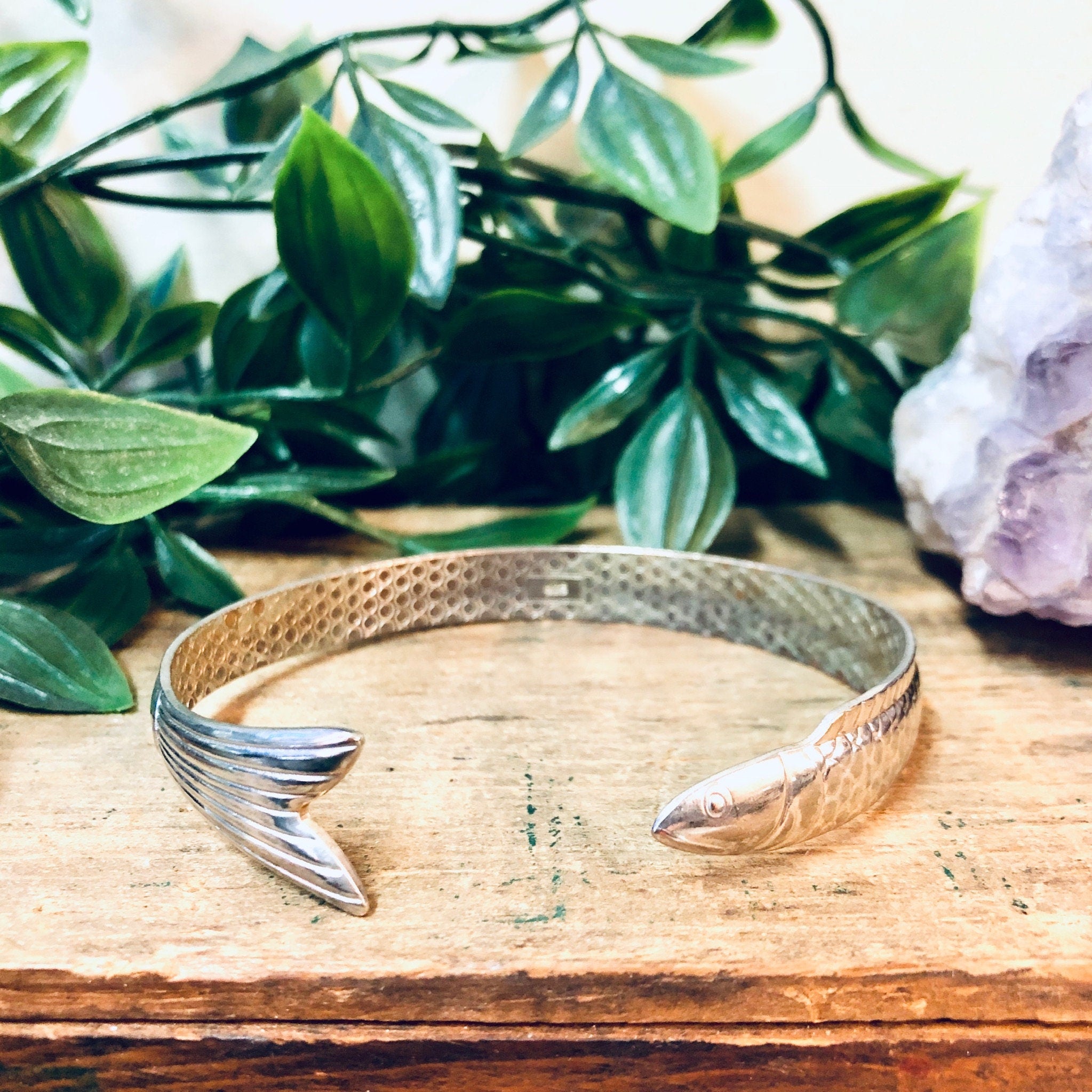 Vintage Bracelet, Silver Fish Bracelet, Fish Jewelry, Aquatic Jewelry, Bangle Bracelet, Cuff Bracelet, Unique Jewelry, Animal Bracelet, 925