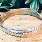 Vintage Bracelet, Silver Fish Bracelet, Fish Jewelry, Aquatic Jewelry, Bangle Bracelet, Cuff Bracelet, Unique Jewelry, Animal Bracelet, 925