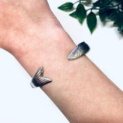 Vintage Bracelet, Silver Fish Bracelet, Fish Jewelry, Aquatic Jewelry, Bangle Bracelet, Cuff Bracelet, Unique Jewelry, Animal Bracelet, 925
