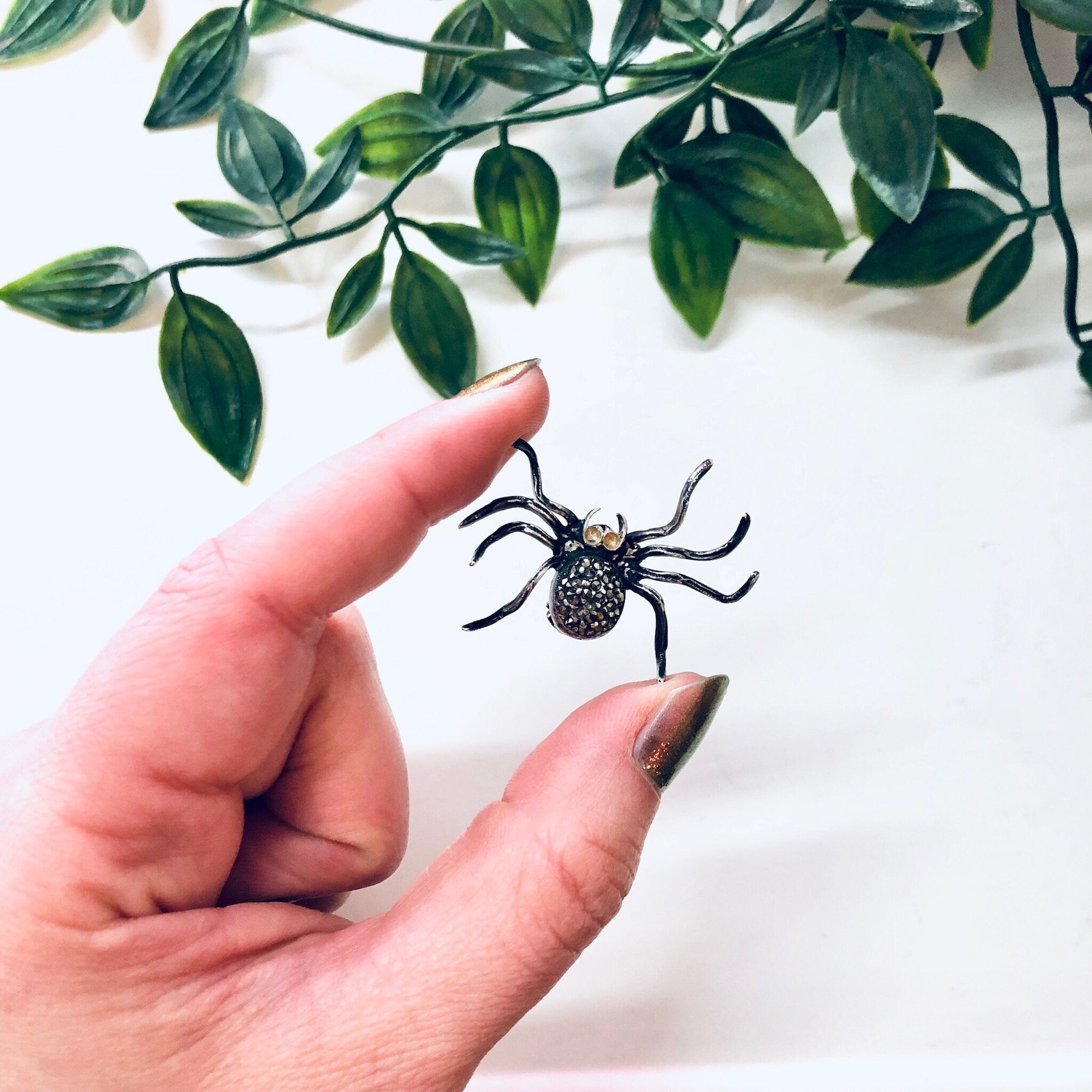 Vintage Pin, Spider Pin, Marcasite Brooch, Spider Jewelry, Little Brooch, Silver Brooch, Goth Style Jewelry, 925 Pin, Small Brooch, Bug Pin