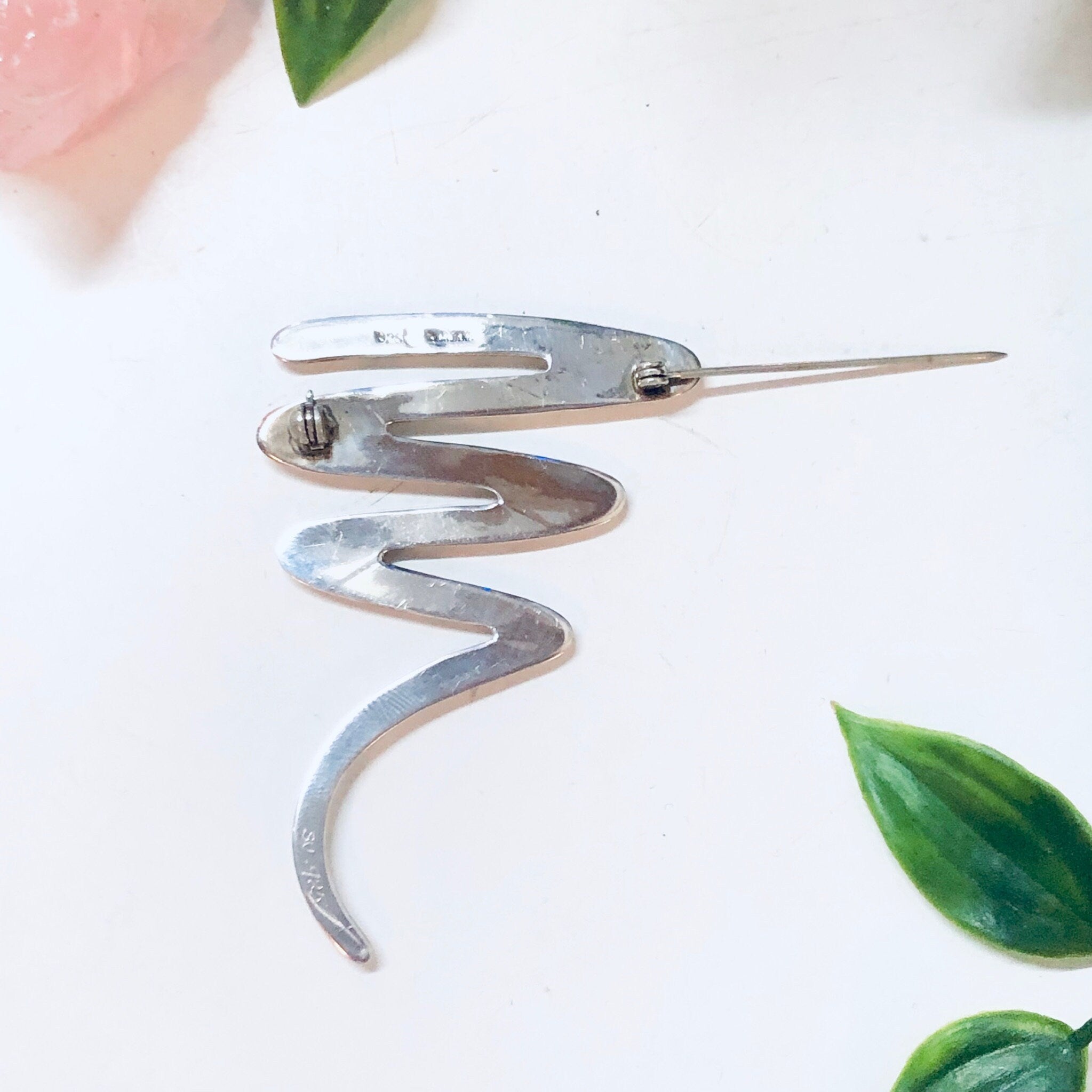 Vintage Brooch, Silver Brooch, Squiggle Pin, Vintage Pin, Vintage Jewelry, Sterling Silver, Abstract Jewelry, Line Design, Valentines Day
