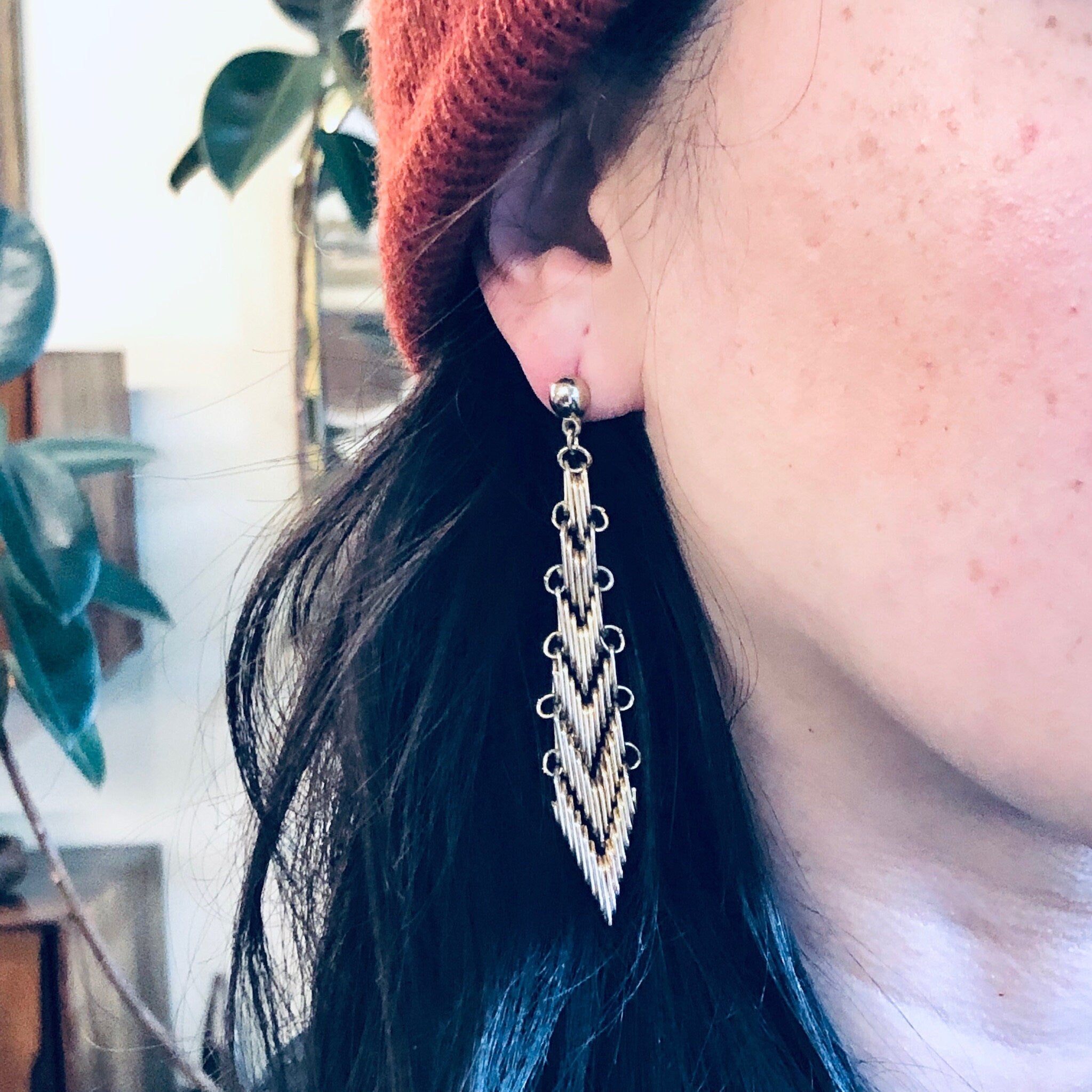 Vintage Gold Toned Earrings, Dangle Earrings, Costume Jewelry, Unique Jewelry, Vintage Jewelry, V Shaped Earrings, Valentines Day Gift