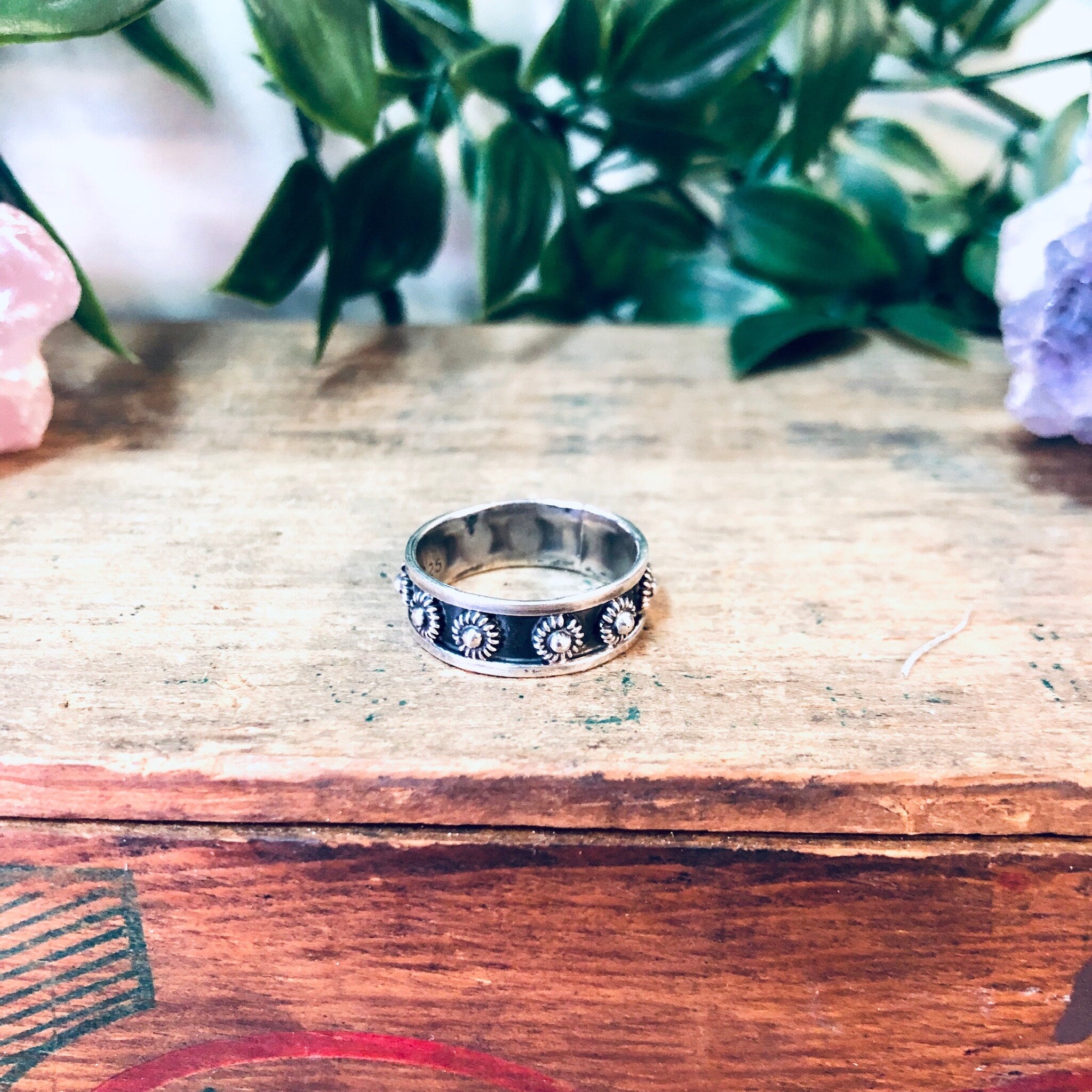 Vintage Silver Ring, Floral Ring, Flower Ring, Band Ring, Vintage Jewelry, Simple Ring, Minimalist Ring, Daisy Ring, Thin Band, Gift Idea
