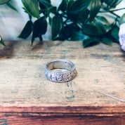 Vintage Silver Ring, Swirl Design Ring, Unique Jewelry, Band Ring, Thin Band Ring, Simple Jewelry, Swirly Ring, Sterling Silver, Boho Style