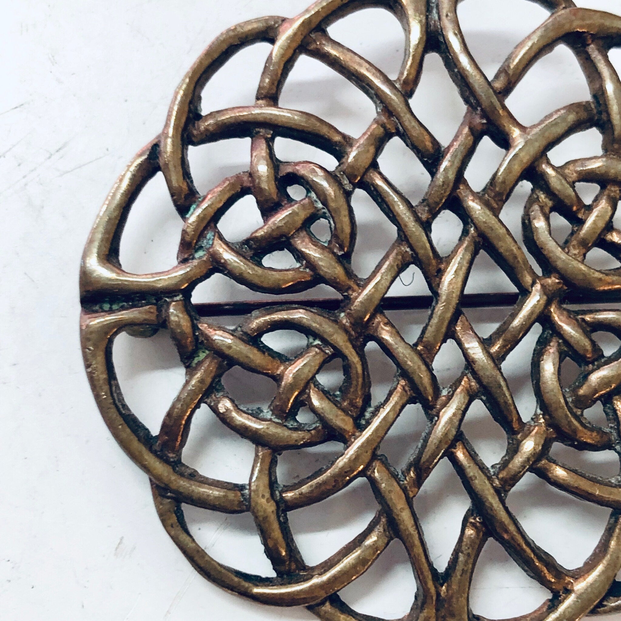 Vintage Brooch, Gold Toned Brooch, Celtic Style Pin, Vintage Pin, Vintage Jewelry, Round Brooch, Brass Toned Brooch, Celtic Knot, Unique Pin