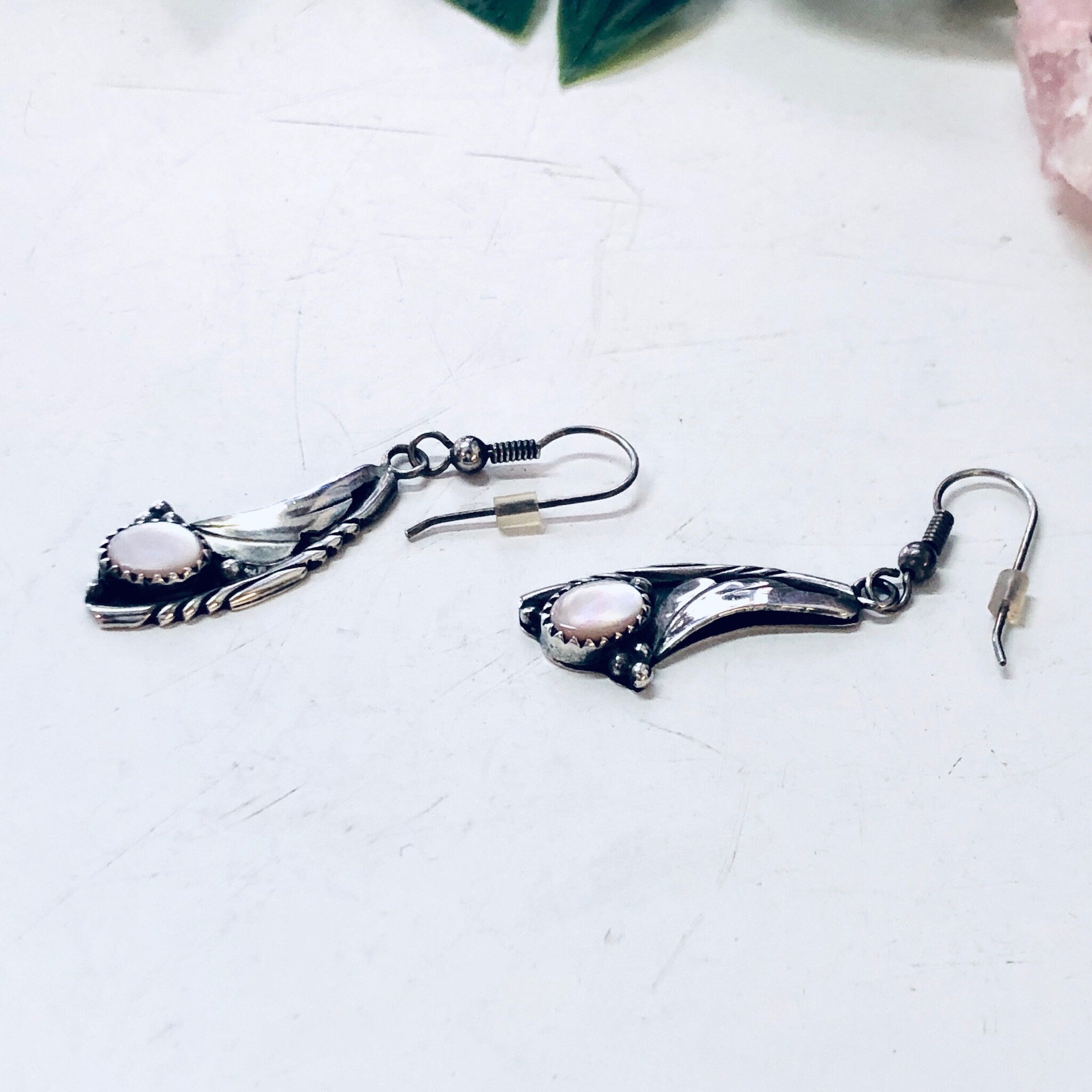 Vintage Earrings, Silver Earrings, Mother Of Pearl, Dangle Earrings, Southwestern Style, Bohemian Jewelry, Vintage Jewelry, Pierced Ears,
