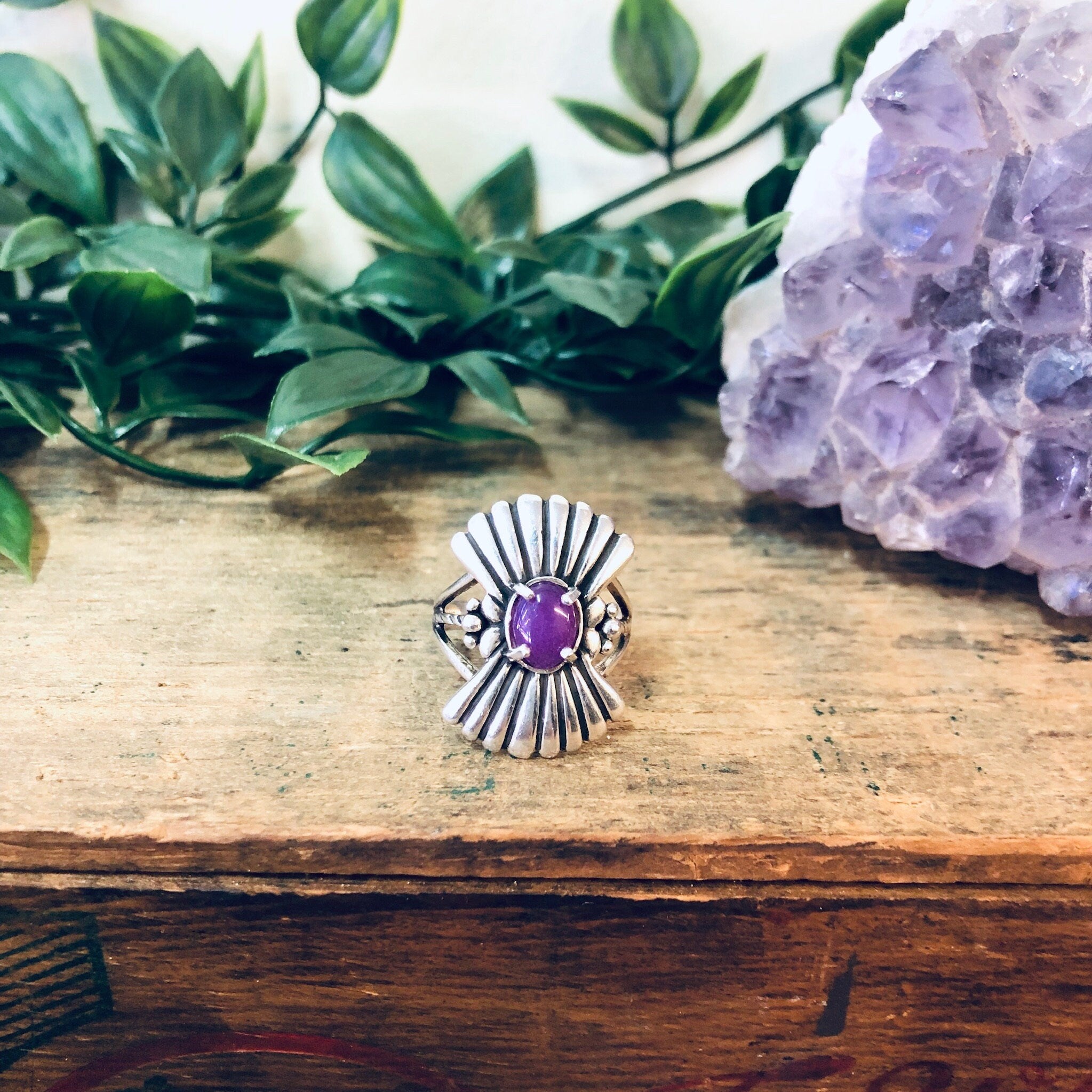 Vintage Silver Ring, Unique Jewelry, Purple Gemstone, Silver and Purple, Pink Gemstone, Fan Design Ring, Statement Jewelry, Boho Style, 925