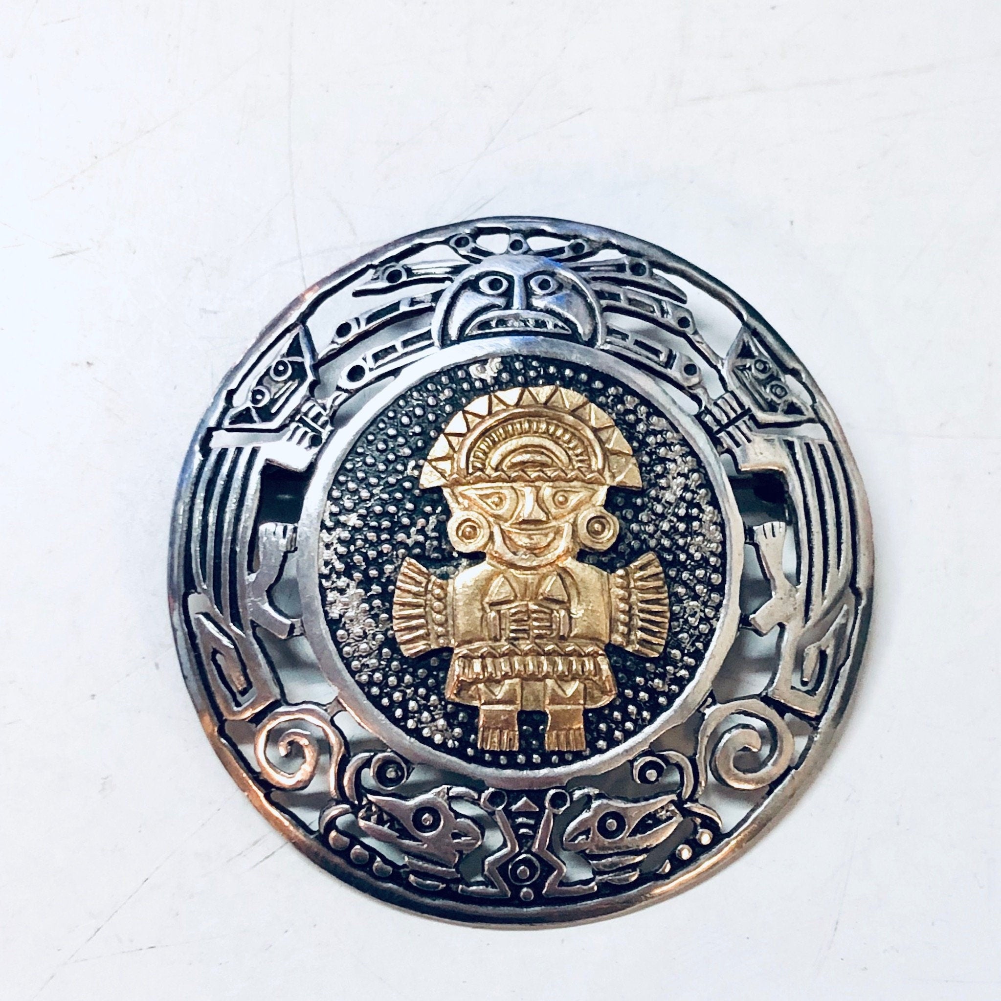 Vintage Silver Brooch, 18K Gold Pin, Vintage Pin, Vintage Jewelry, Made in Peru, Peruvian Jewelry, Round Brooch, 18K Yellow Gold, 925 Brooch