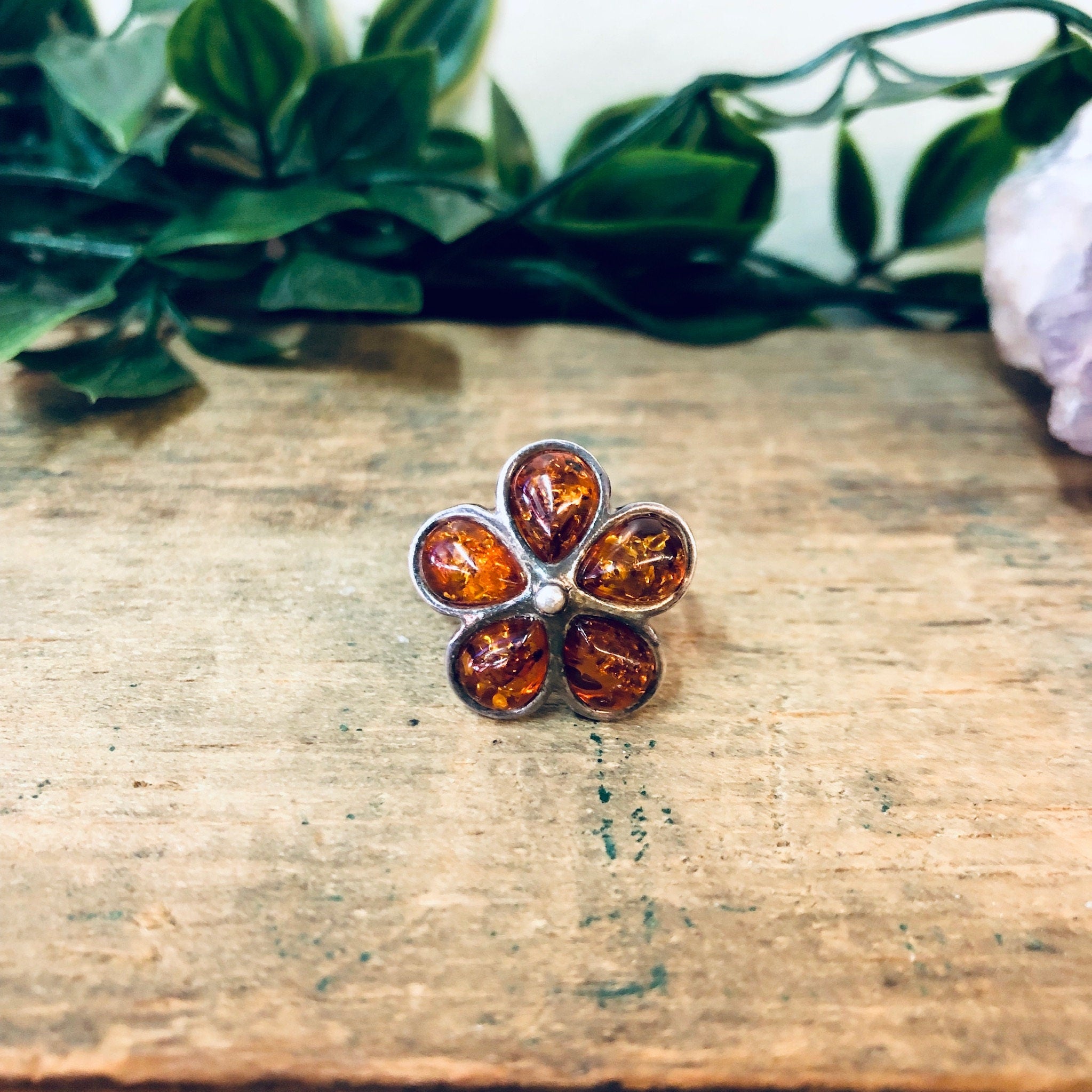 Vintage Silver Ring, Amber Ring, Flower Ring, Flower Power, Amber Jewelry, Floral Design, Vintage Jewelry, Orange Jewelry, Amber Gemstone
