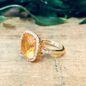 Vintage Gold Ring, Diamond Ring, Yellow Topaz Ring, 18K Gold Ring, Yellow Gold Ring, Vintage Jewelry, Diamond Jewelry, Engagement Ring, Gold