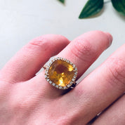 Vintage Gold Ring, Diamond Ring, Yellow Topaz Ring, 18K Gold Ring, Yellow Gold Ring, Vintage Jewelry, Diamond Jewelry, Engagement Ring, Gold