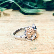 Vintage Silver Ring, Blue Gemstone, Leaf Ring, Anniversary Gift, Silver and Blue, Etched Silver, Birthstone Ring, Vintage Jewelry, 925 Ring