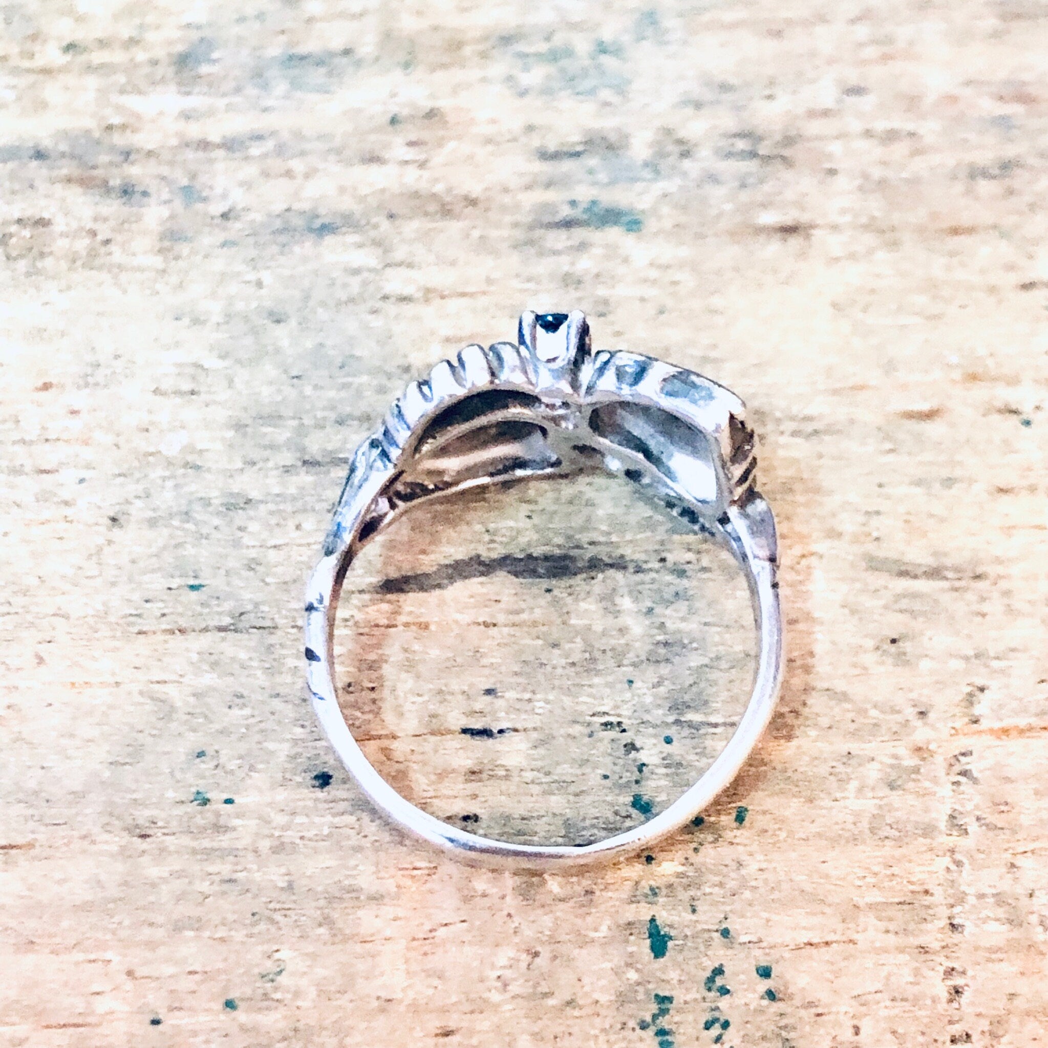 Vintage Silver Ring, Blue Gemstone, Leaf Ring, Anniversary Gift, Silver and Blue, Etched Silver, Birthstone Ring, Vintage Jewelry, 925 Ring