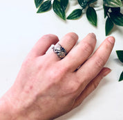 Vintage Silver Ring, Blue Gemstone, Leaf Ring, Anniversary Gift, Silver and Blue, Etched Silver, Birthstone Ring, Vintage Jewelry, 925 Ring