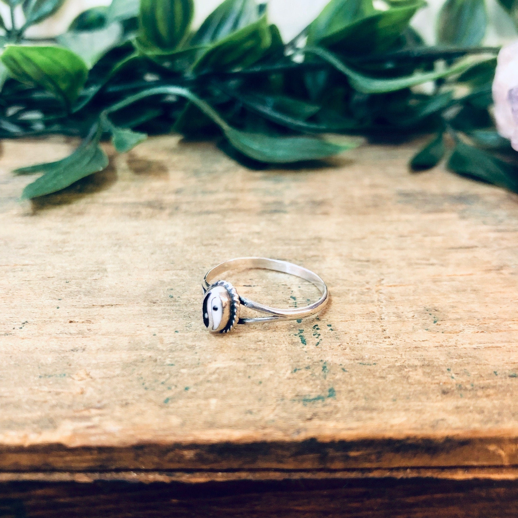 Vintage Silver Ring, Yin Yang Ring, 90s Style Jewelry, 90s Child, Symbol Ring, Black and White, Small Ring, Stacking Ring, Thin Band, 925