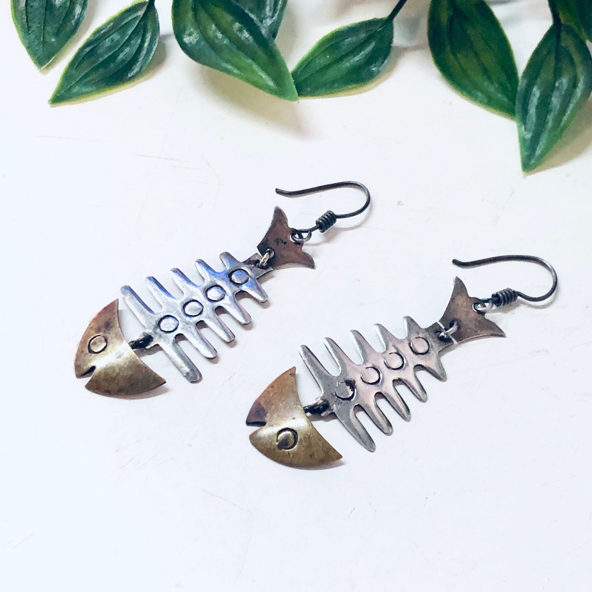 Vintage Silver Earrings, Fish Bone Earrings, Fish Jewelry, Pierced Ears, Dangle Earrings, Fish Earrings, Skeleton Earrings, 925 Earrings,