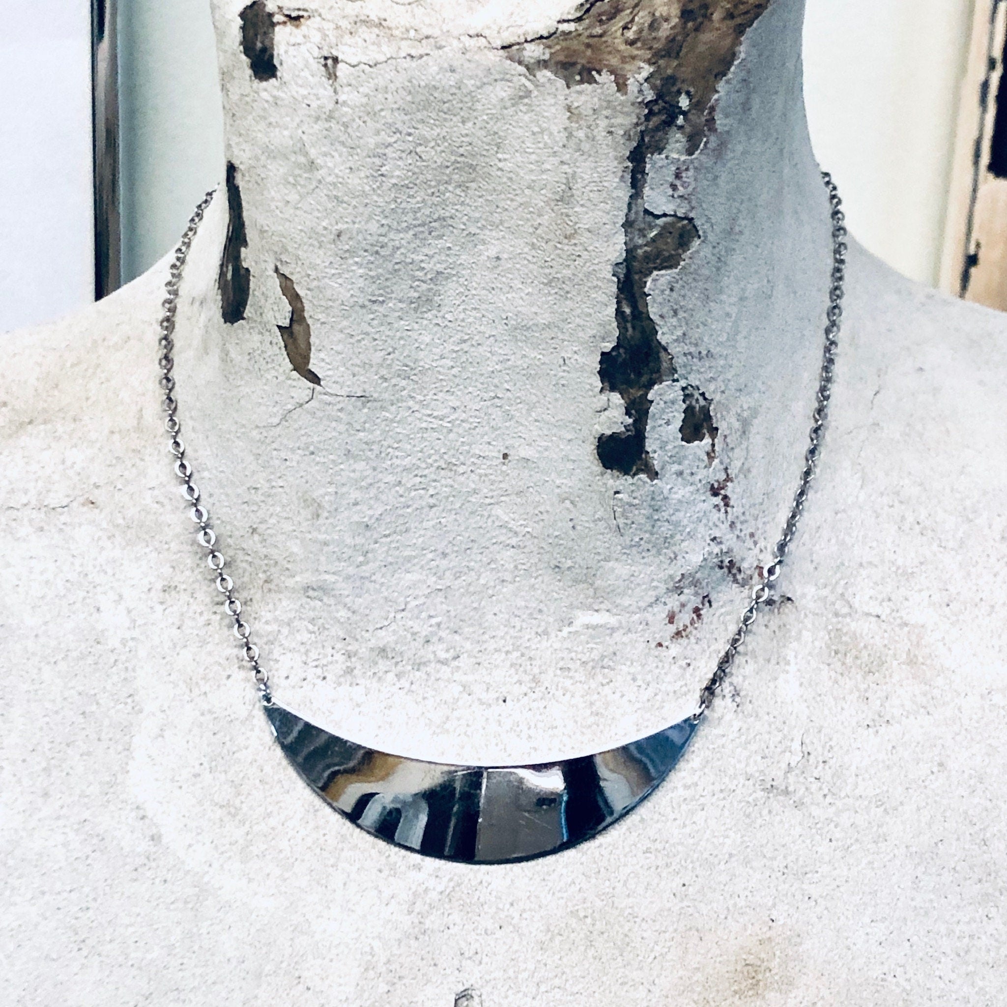 Vintage Danecraft Necklace, Minimalist Jewelry, Vintage Jewelry, Danecraft, Silver Necklace, Vintage Necklace, Sleek Necklace, Panel Pendant