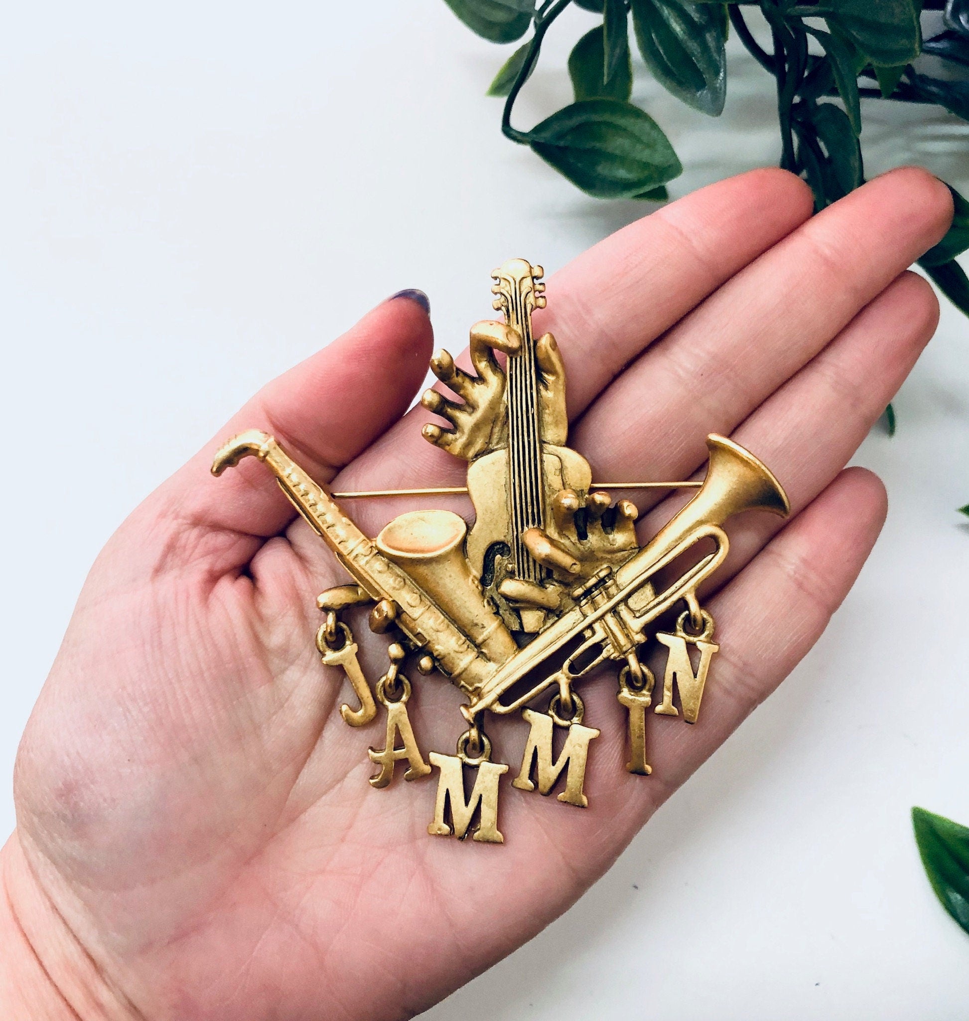 Vintage Brooch, Gold Toned Pin, Jammin Brooch, Musical Pin, Costume Jewelry, Statement Jewelry, Saxophone Pin, Unique Brooch, Rare Pin
