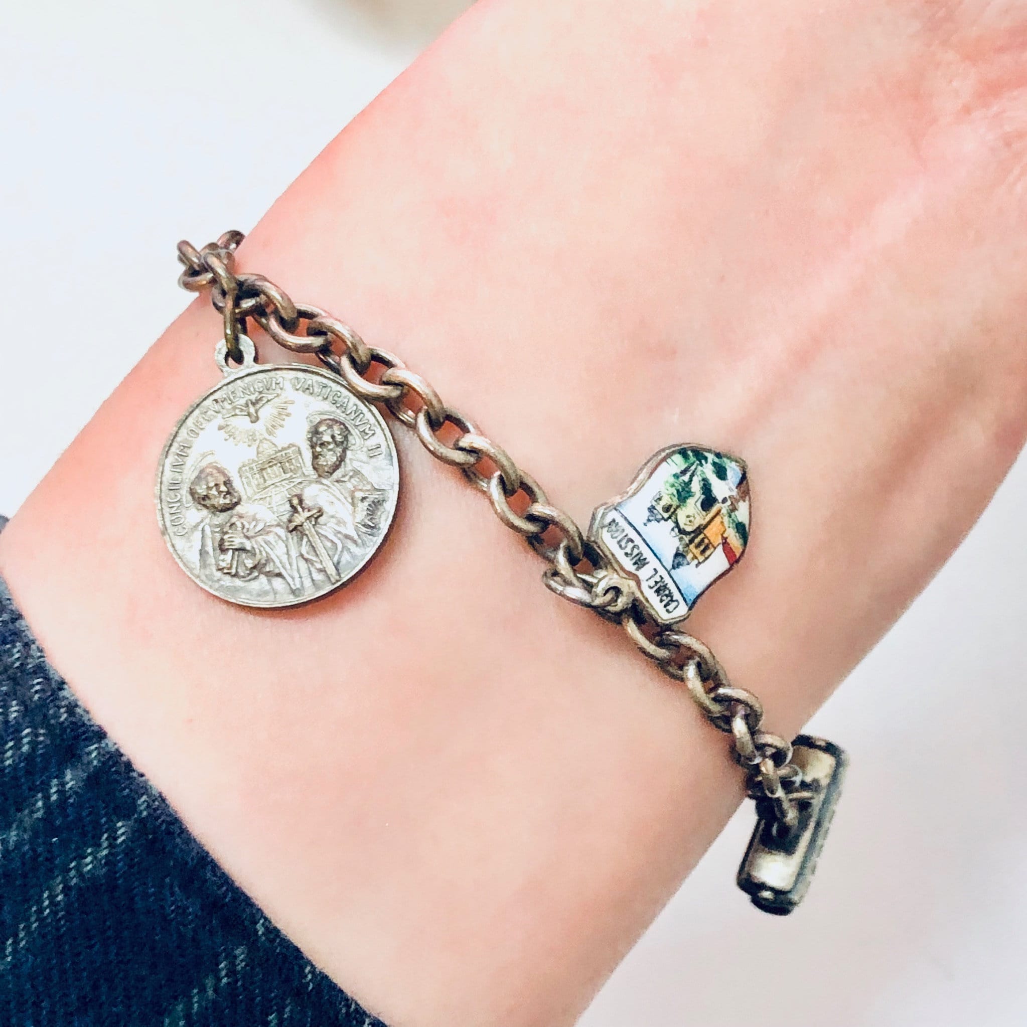 Vintage Bracelet, Charm Bracelet, Charm Jewelry, Silver Bracelet, Vintage Jewelry, Tinkerbell Bracelet, Wagon Charm, Religious Jewelry, 925