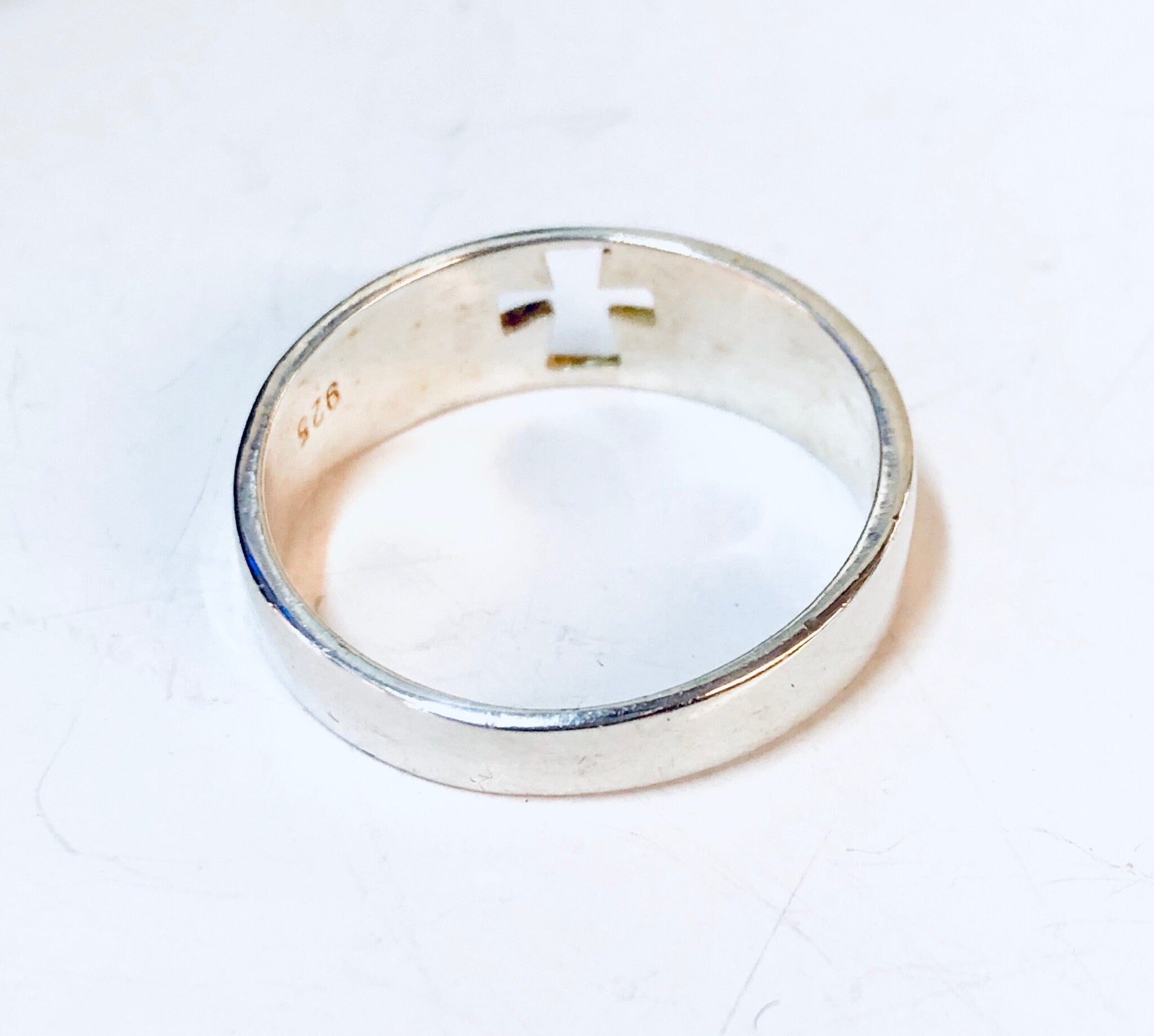 Vintage Ring, Silver Ring, Vintage Jewelry, Band Ring, Thin Band, Cross Ring, Religious Ring, Simple Jewelry, Cut Out Ring, Sterling Silver