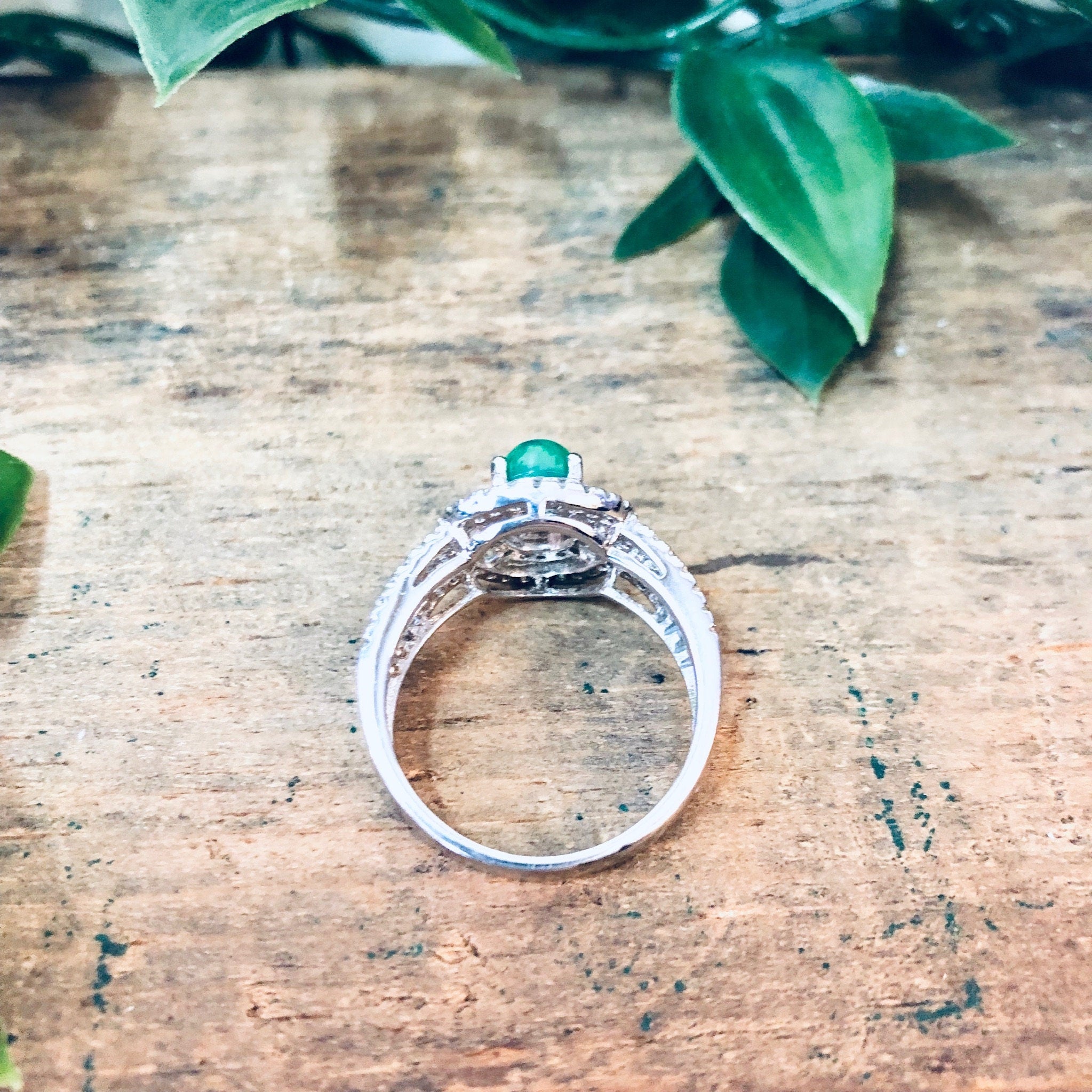 Vintage Silver Ring, Green Stone, Opalescent Stone, Faux Diamond Ring, Statement Jewelry, Vintage Jewelry, Green and Silver, Sparkly Ring