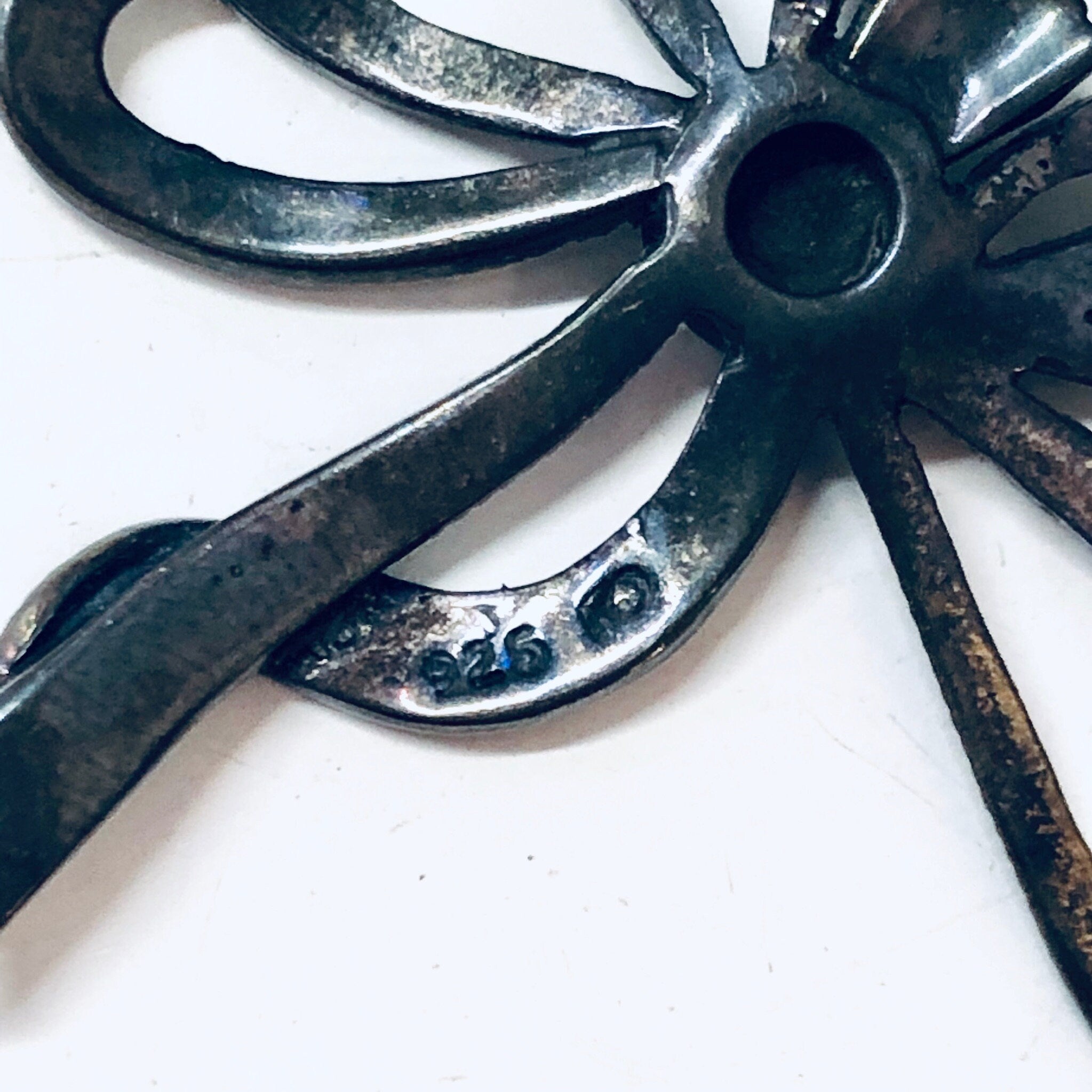 Vintage Silver Brooch, Bow Shaped Brooch, Vintage Pin, Vintage jewelry, Onyx Brooch, Marcasite Jewelry, Abstract Bow Design, Ribbon Pin, 925