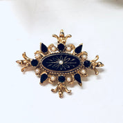 Vintage Brooch, Gold Toned Brooch, Black and Gold, Vintage Jewelry, Vintage Pin, Unique Jewelry, Statement Jewelry, Faux Pearl Pin, Black
