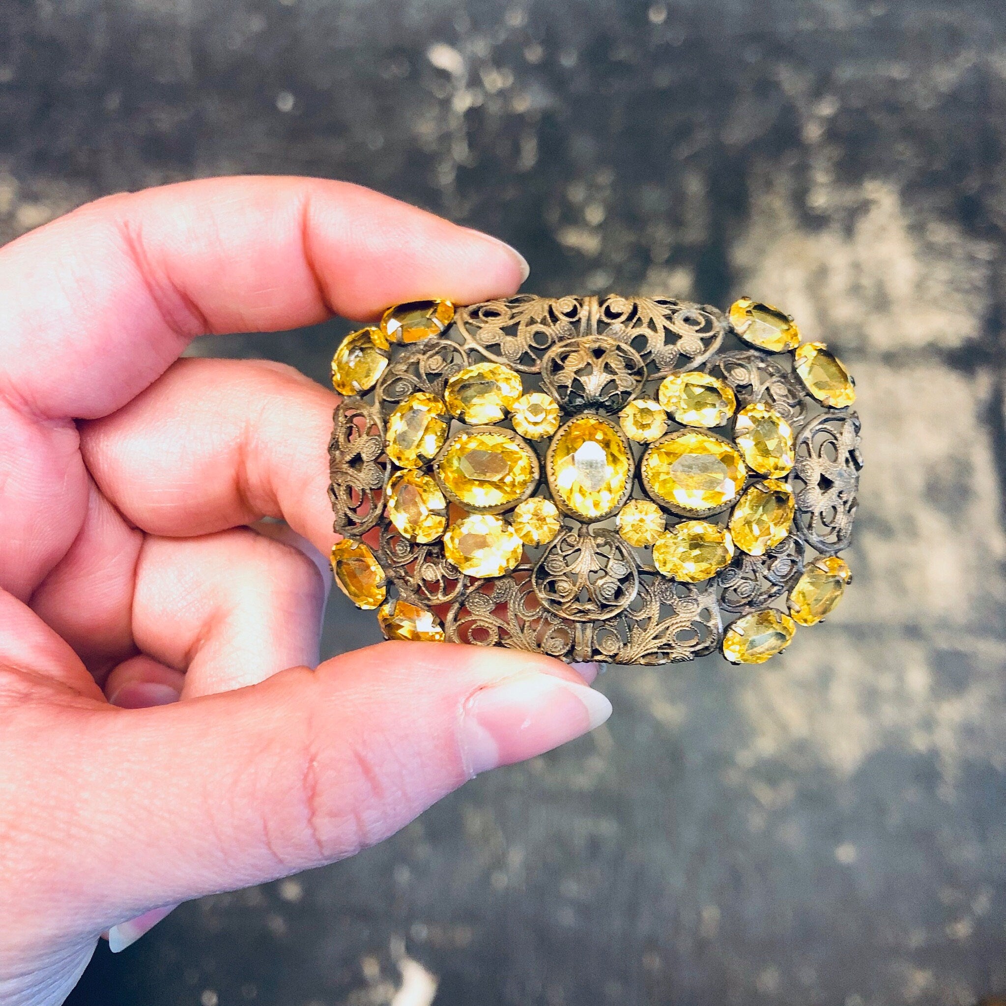 Vintage Brooch, Yellow Gemstone, Vintage Pin, Vintage Jewelry, Filagree Brooch, Statement Jewelry, Unique Jewelry, Rectangle Brooch, Gold