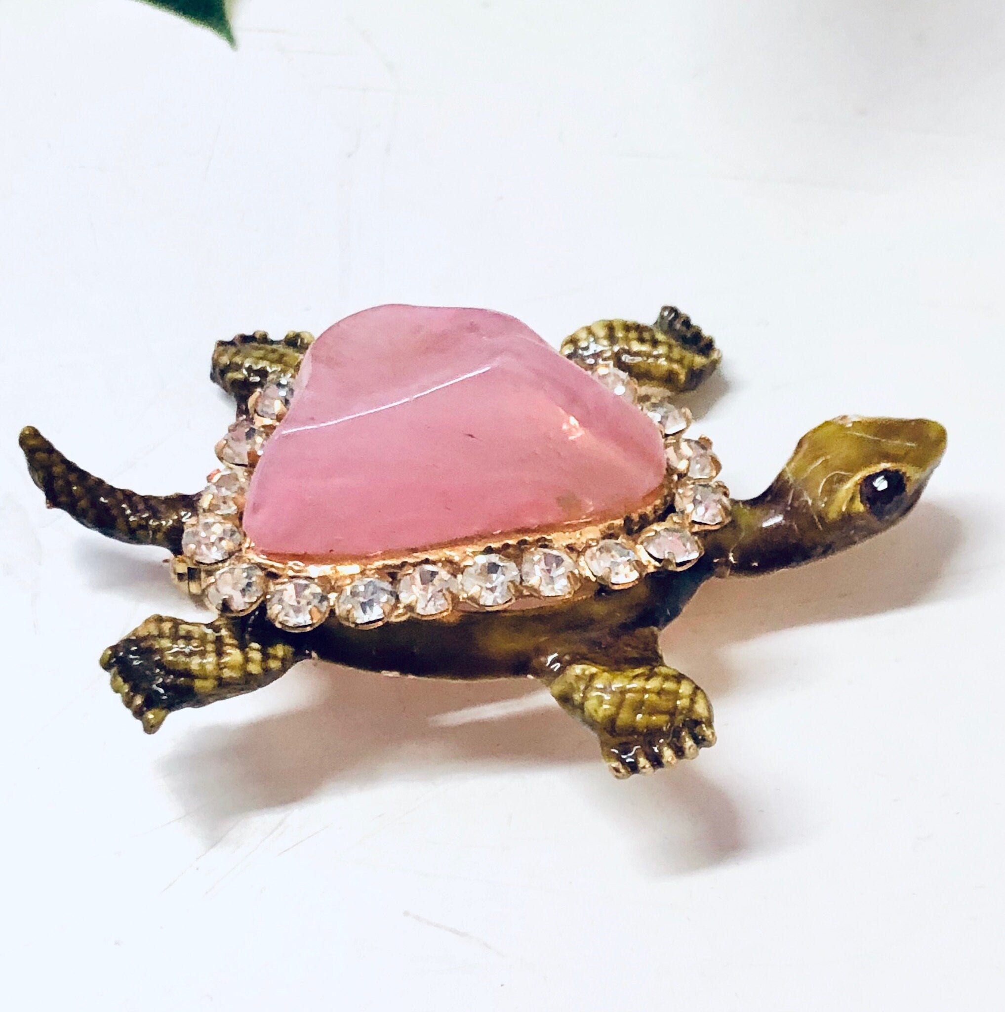 Vintage Turtle Pin, Vintage Brooch, Gold Toned Pin, Pink Gemstone Shell, Rhinestone Jewelry, Vintage Jewelry, Animal Jewelry, Turtle Pin,