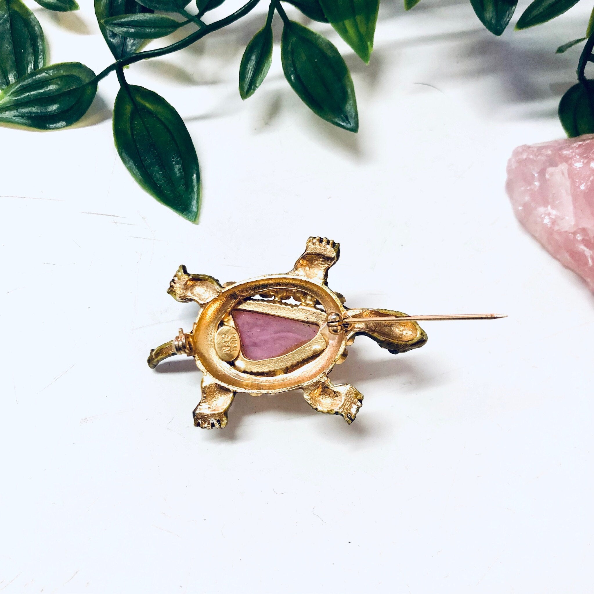 Vintage Turtle Pin, Vintage Brooch, Gold Toned Pin, Pink Gemstone Shell, Rhinestone Jewelry, Vintage Jewelry, Animal Jewelry, Turtle Pin,