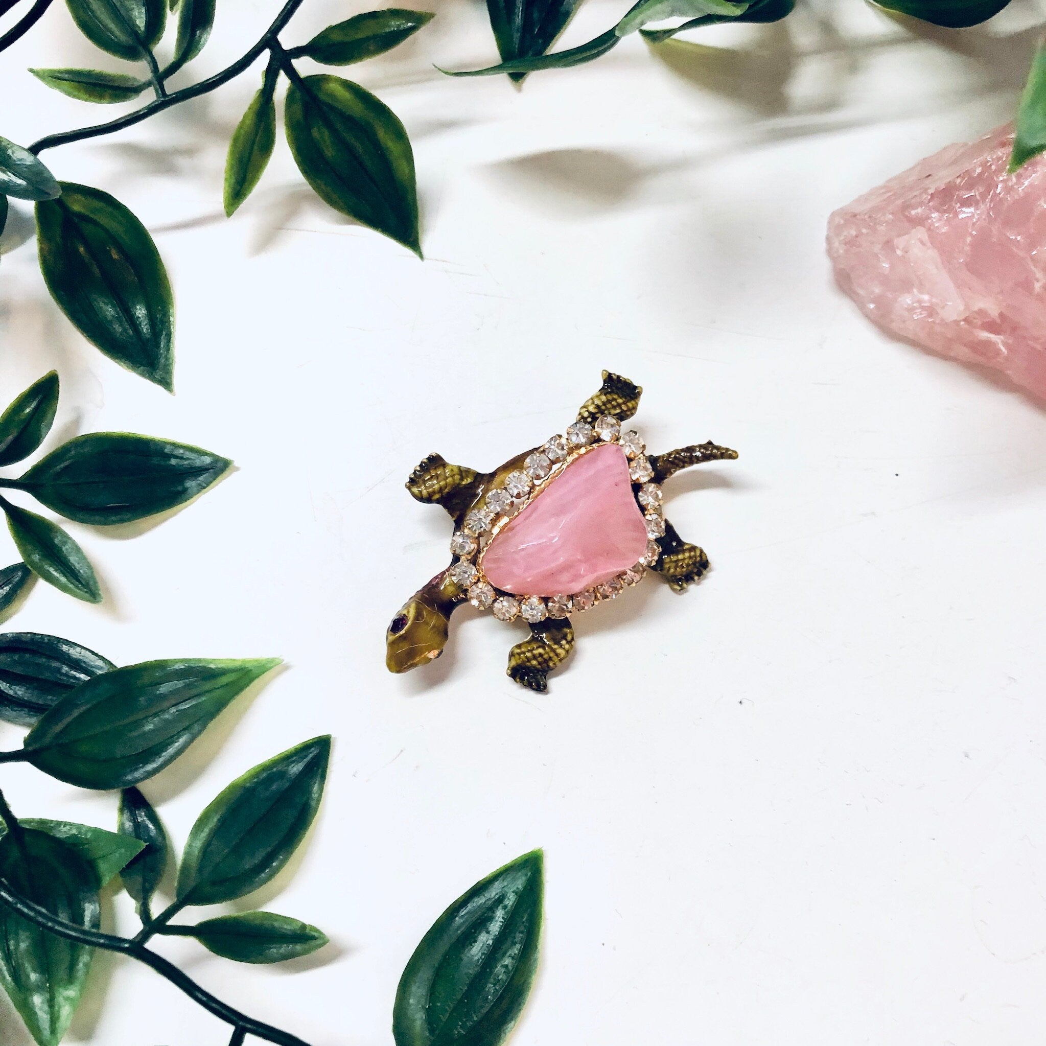 Vintage Turtle Pin, Vintage Brooch, Gold Toned Pin, Pink Gemstone Shell, Rhinestone Jewelry, Vintage Jewelry, Animal Jewelry, Turtle Pin,