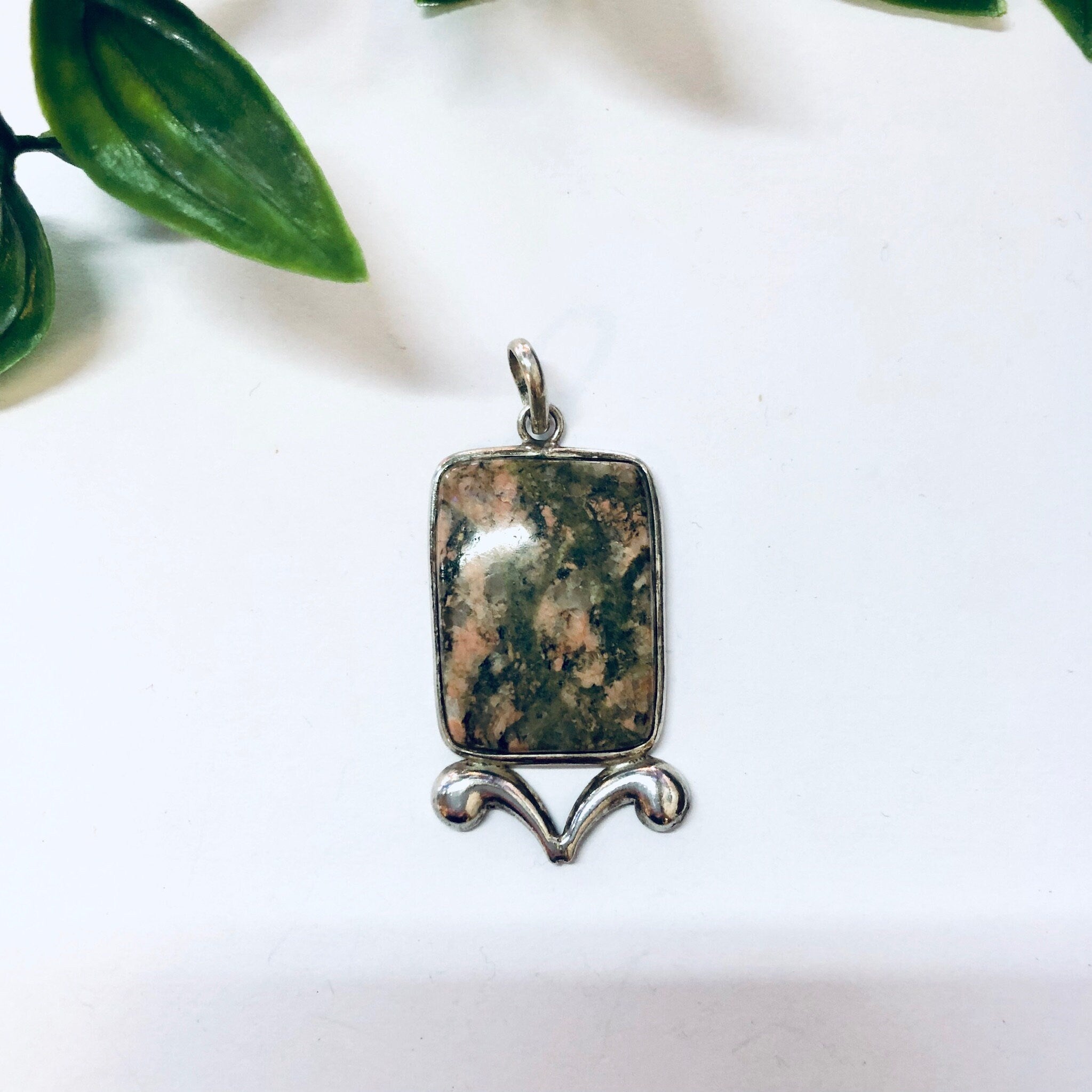 Vintage Pendant, Silver Pendant, Vintage Jewelry, Natural Stone, Vintage Necklace, Green Stone, Pink Stone, Unique Jewelry, 925 Pendant