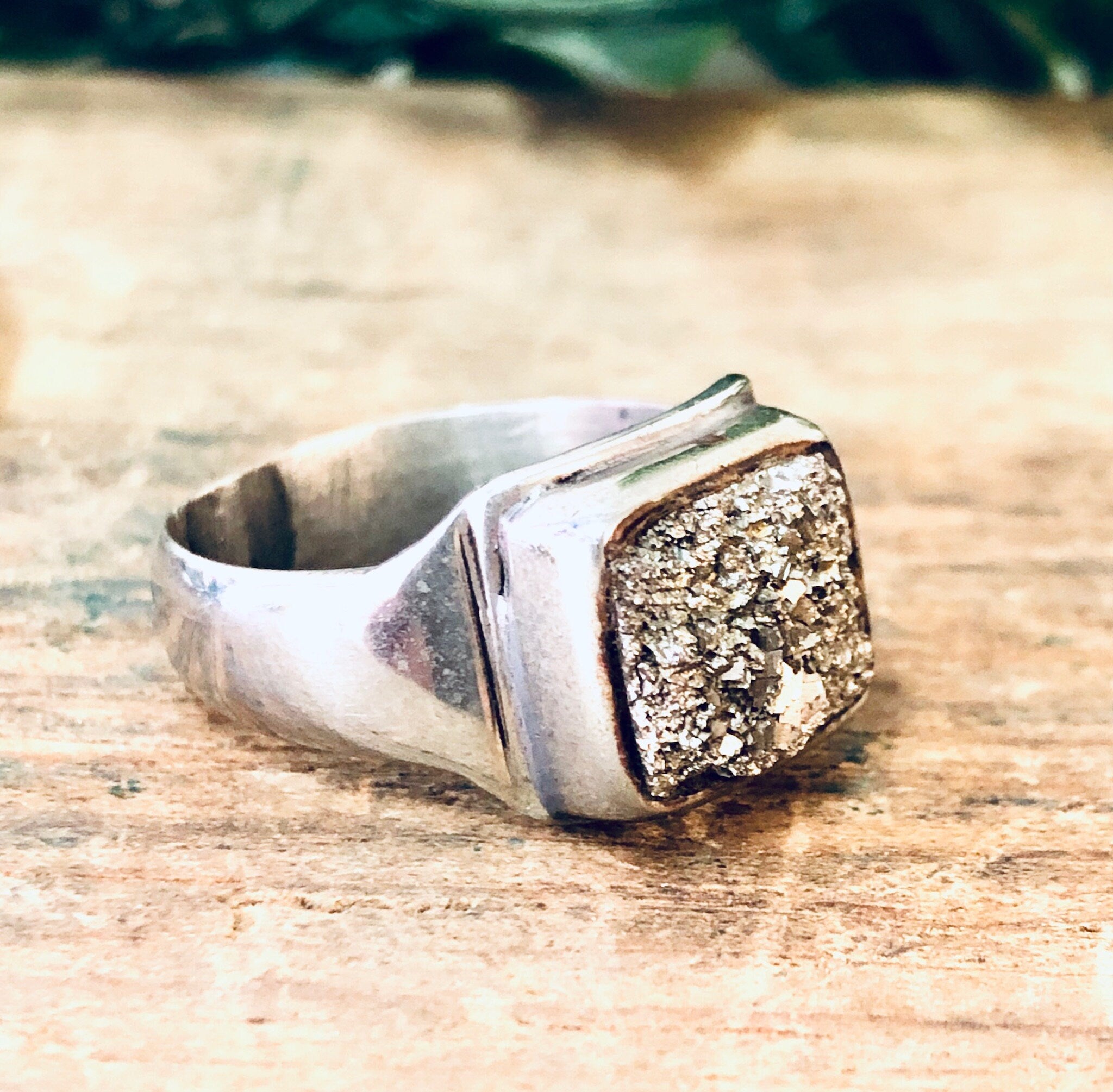 Vintage Ring, Silver Ring, Cocktail Ring, Quartz Ring, Raw Quartz, Unique Jewelry, Vintage Jewelry, Rare Ring, 925 Ring, Fools Gold, Square