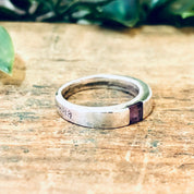 Vintage Ring, Silver Ring, Simple Jewelry, Minimalist Ring, Pink stone, Silver and Pink, Stacker Ring, Vintage Jewelry, Thin Band, 925 Ring
