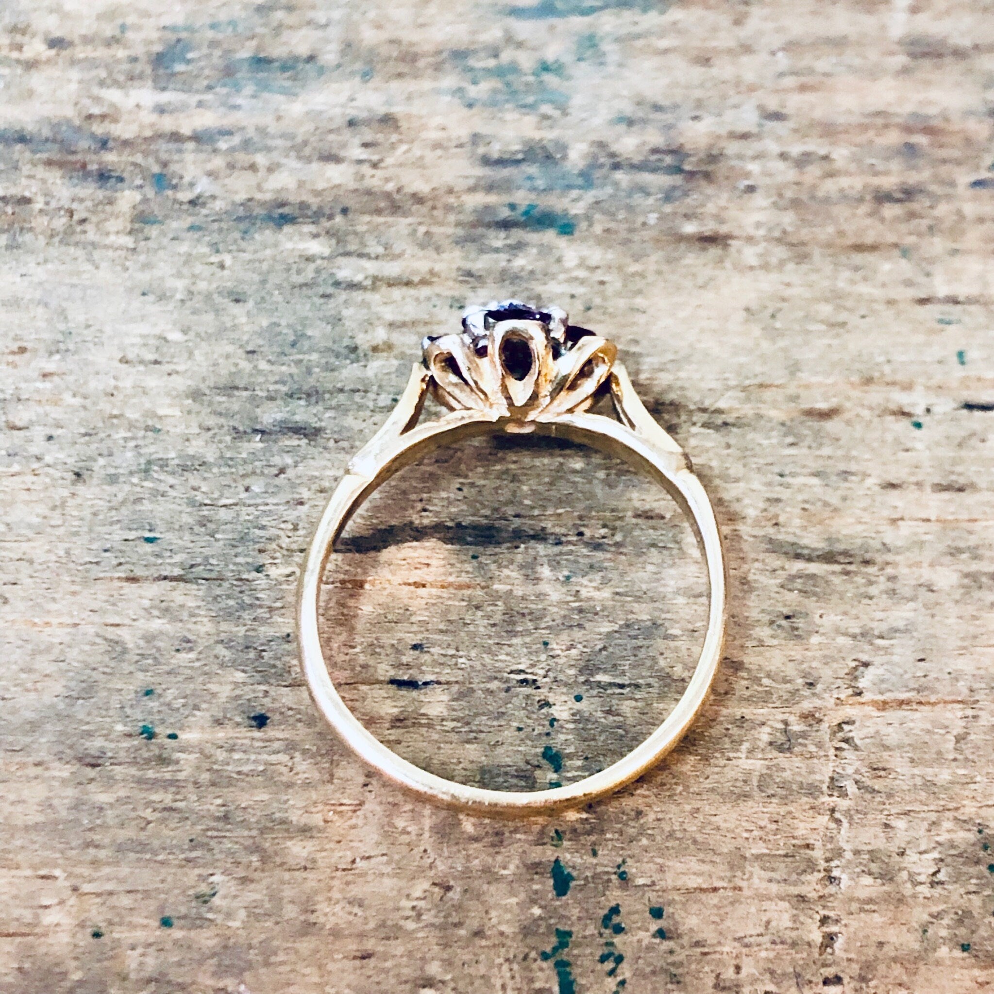 Vintage Gold Ring, Ruby Ring, Ruby Flower Ring, 18 Karat Gold, Yellow Gold Ring, Gold Jewelry, Vintage Jewelry, Red Gold, Engagement Ring
