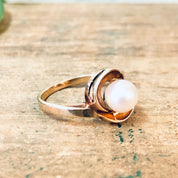 Vintage Gold Ring, 10 Karat Gold Ring, 10K Gold, Yellow Gold Ring, Pearl Ring, Vintage Jewelry, Pearl Jewelry, Gold and Pearl, Vintage Gold