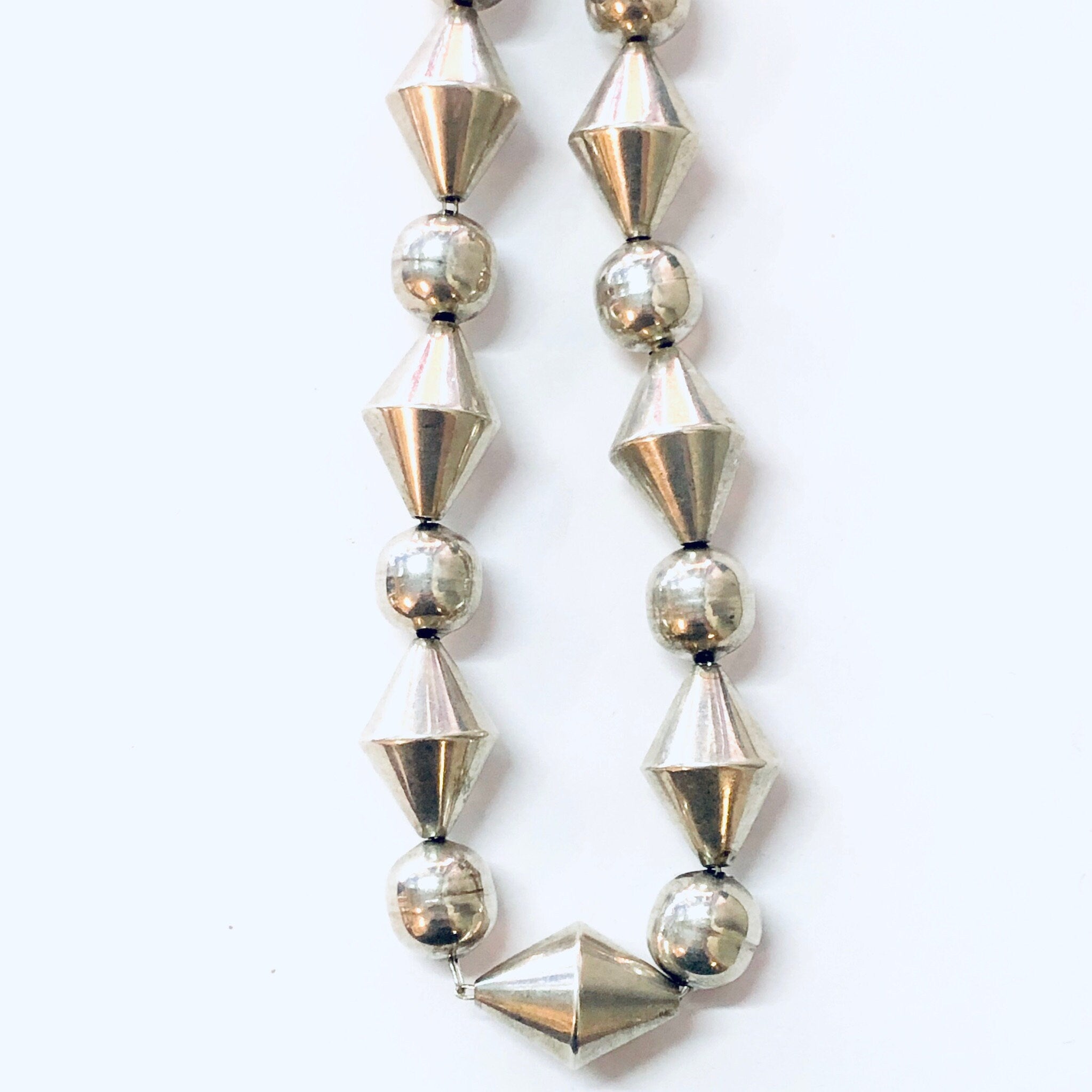 Vintage Necklace, Silver Necklace, Unique Necklace, Beaded Jewelry, Silver Beads, Large Chain, Chunky Jewelry, Vintage Jewelry, Geometric