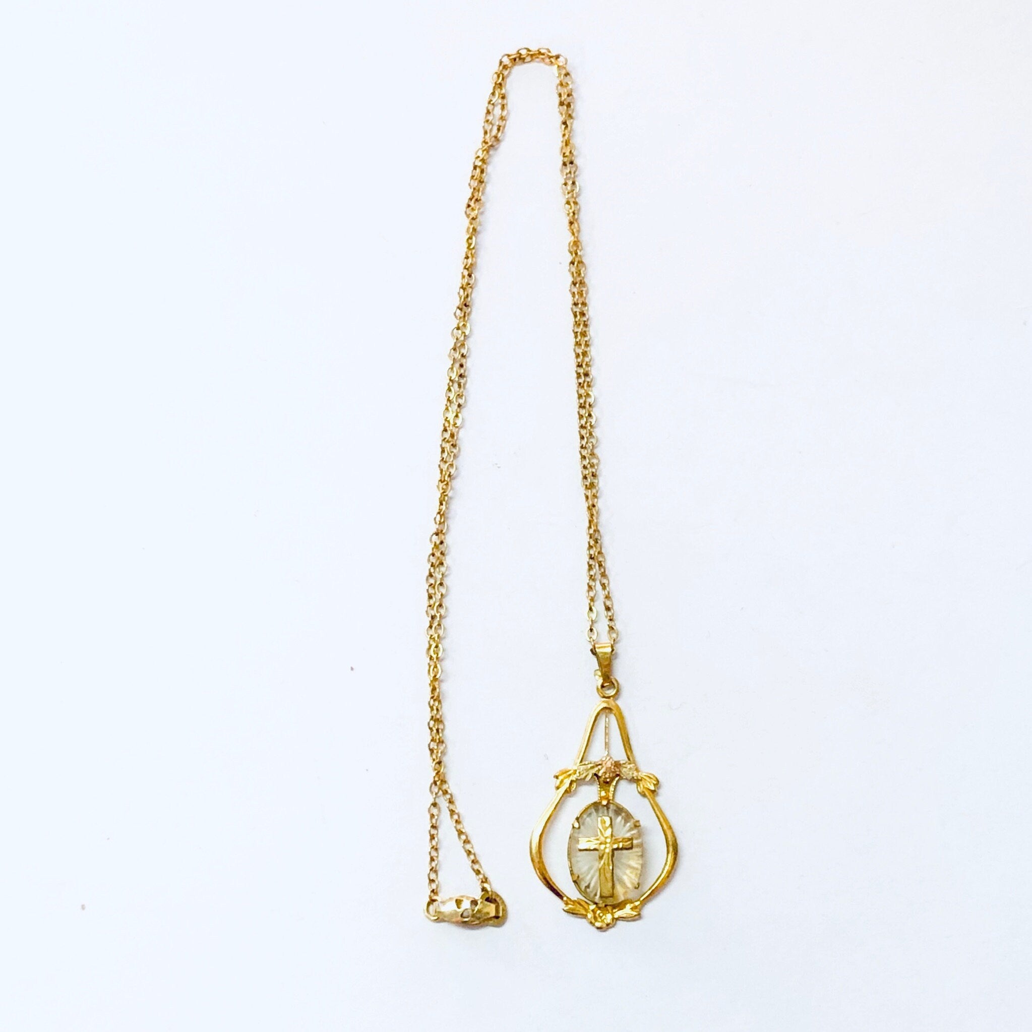 Vintage Necklace, Gold Necklace, Gold Toned Jewelry, Religious Jewelry, Religious Pendant, Cross Pendant, Unique Jewelry, Gold Filled, Chain