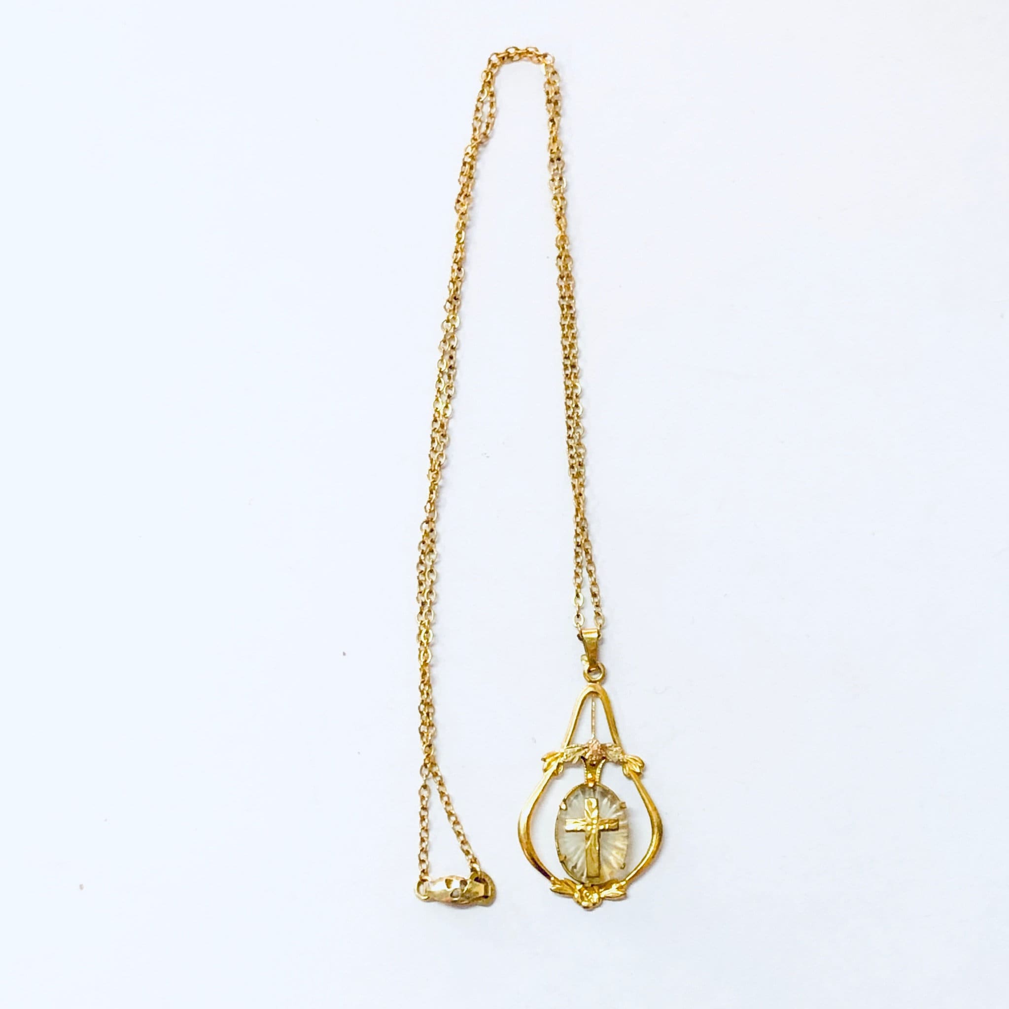 Vintage Necklace, Gold Necklace, Gold Toned Jewelry, Religious Jewelry, Religious Pendant, Cross Pendant, Unique Jewelry, Gold Filled, Chain