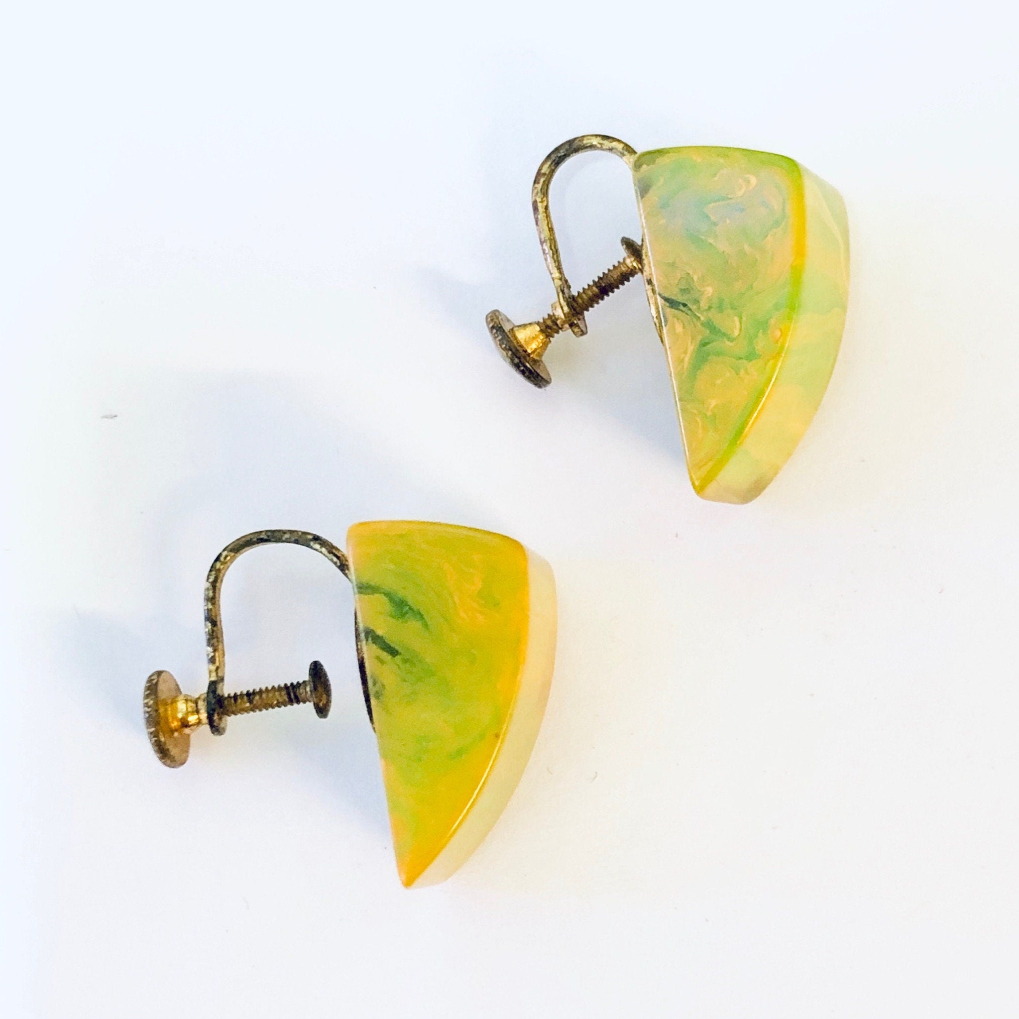Vintage Earrings, Screw Back Earrings, Green and Yellow, Neon Earrings, Bakelite Jewelry, Costume Jewelry, Vintage Jewelry, Neon Green