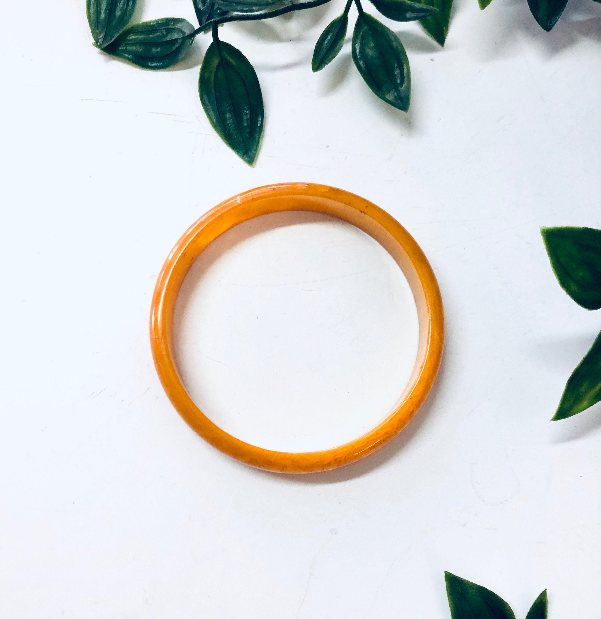 Vintage Bracelet, Bangle Bracelet, Bakelite Bangle, Bakelite Jewelry, Orange Bakelite, Vintage Jewelry, Orange Bracelet, Mothers Day Gift,