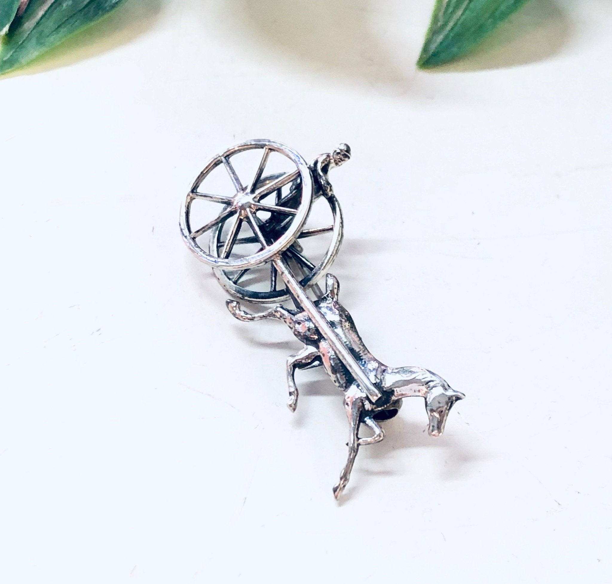Vintage Brooch, Vintage Pin, Horse and Carriage, Animal Jewelry, Vintage Jewelry, Silver Brooch, Small Pin, Buggy Brooch, Cute Jewelry, 925
