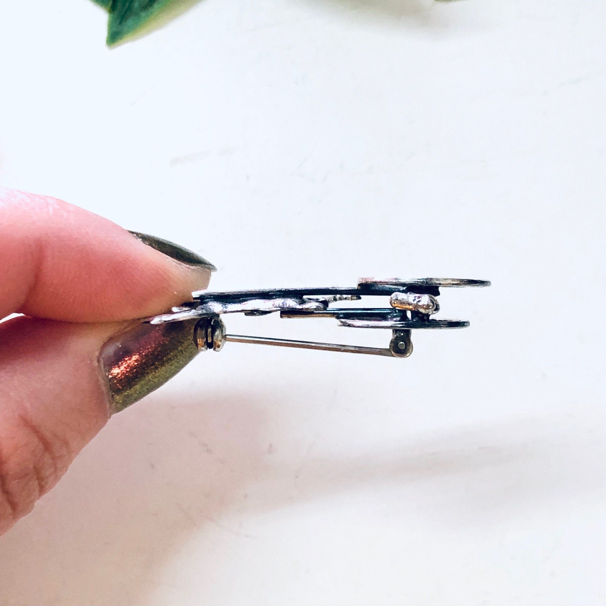 Vintage Brooch, Vintage Pin, Horse and Carriage, Animal Jewelry, Vintage Jewelry, Silver Brooch, Small Pin, Buggy Brooch, Cute Jewelry, 925
