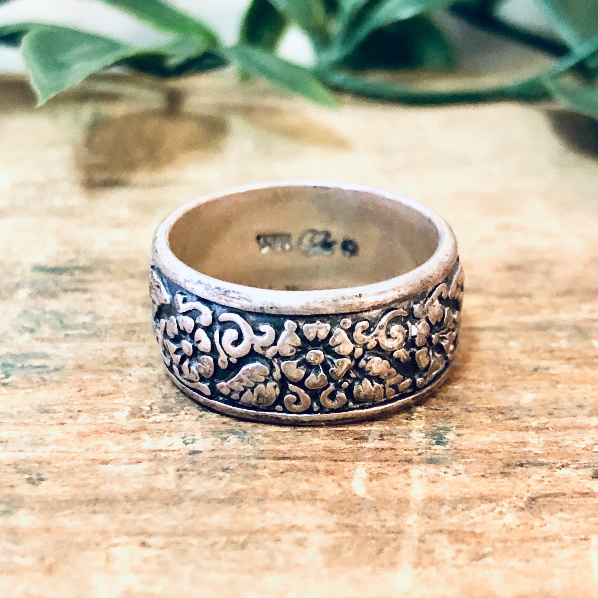 Vintage Silver Ring, Band Ring, Floral Design, Flower Ring, Vintage Jewelry, Sterling Ring, Thick Band, Unique Jewelry, Floral Ring, 925