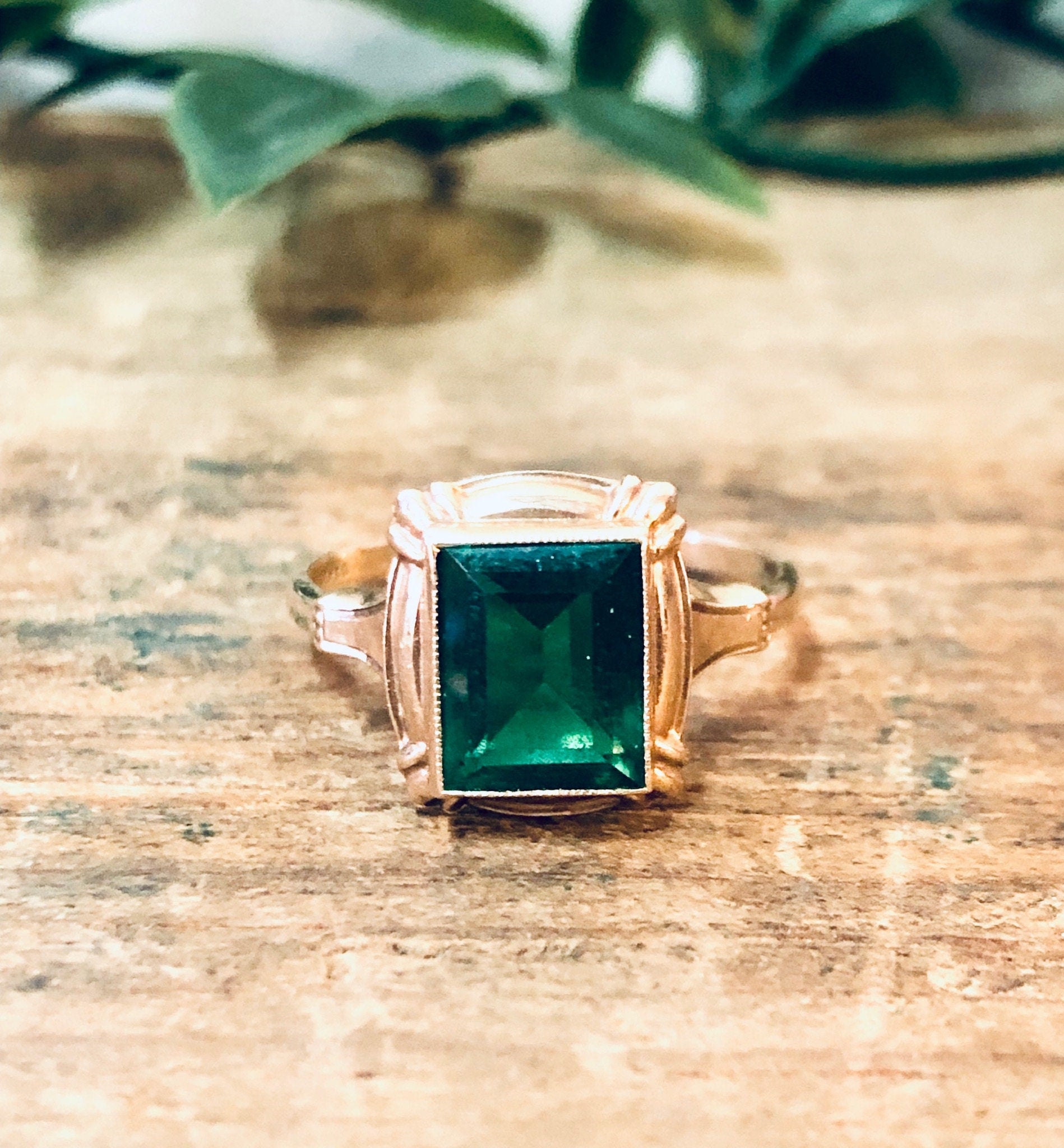 Vintage Ring, Gold Ring, 10 Karat Gold, 10K Gold Ring, Engagement Jewelry, Vintage Jewelry, Emerald Ring, Green and Gold, Promise Ring, Gold
