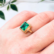 Vintage Ring, Gold Ring, 10 Karat Gold, 10K Gold Ring, Engagement Jewelry, Vintage Jewelry, Emerald Ring, Green and Gold, Promise Ring, Gold