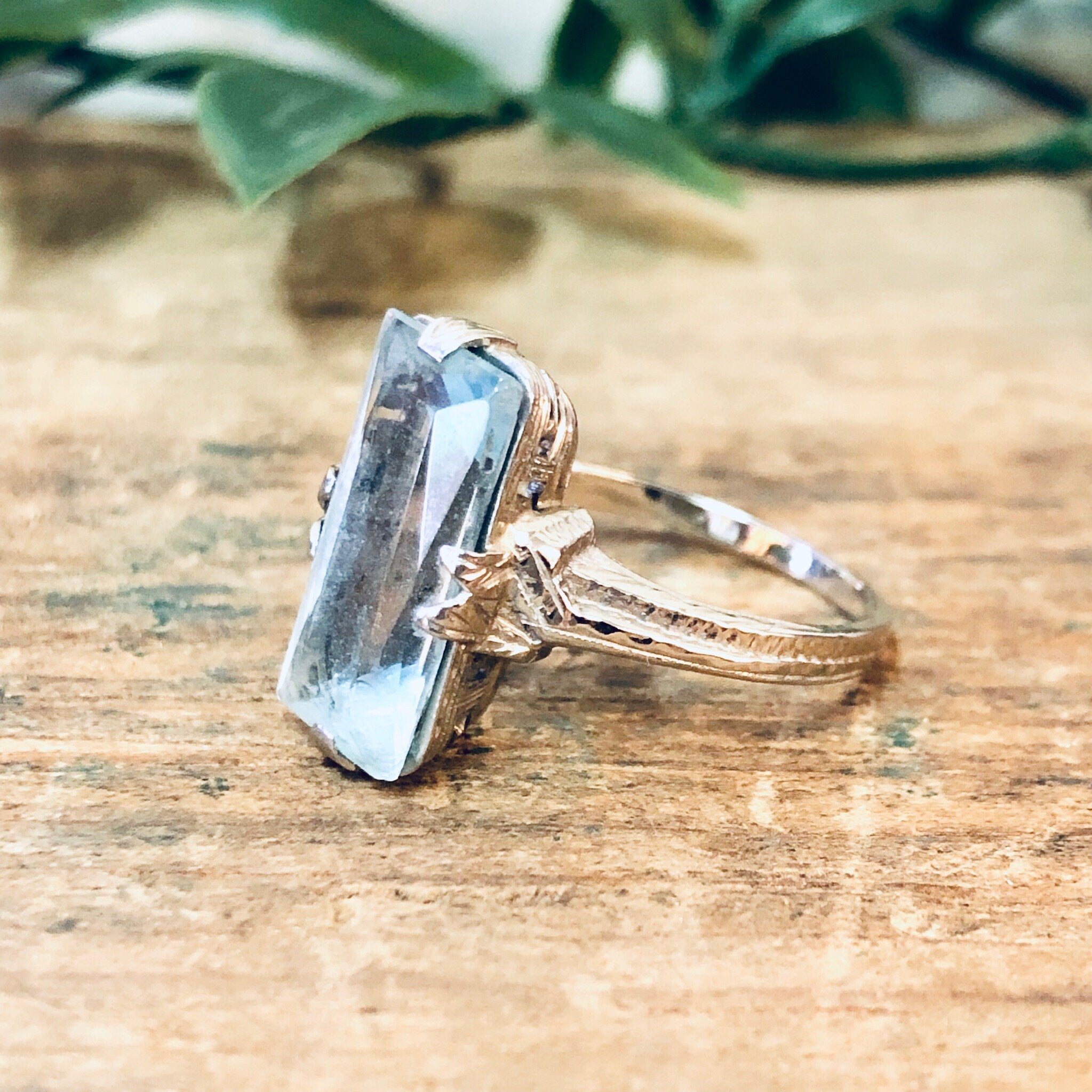 Vintage Ring, Engagement Ring, 18K Gold Ring, 18K White Gold, Aquamarine Ring, Light Blue Ring, White Gold Jewelry, Vintage Jewelry, Antique