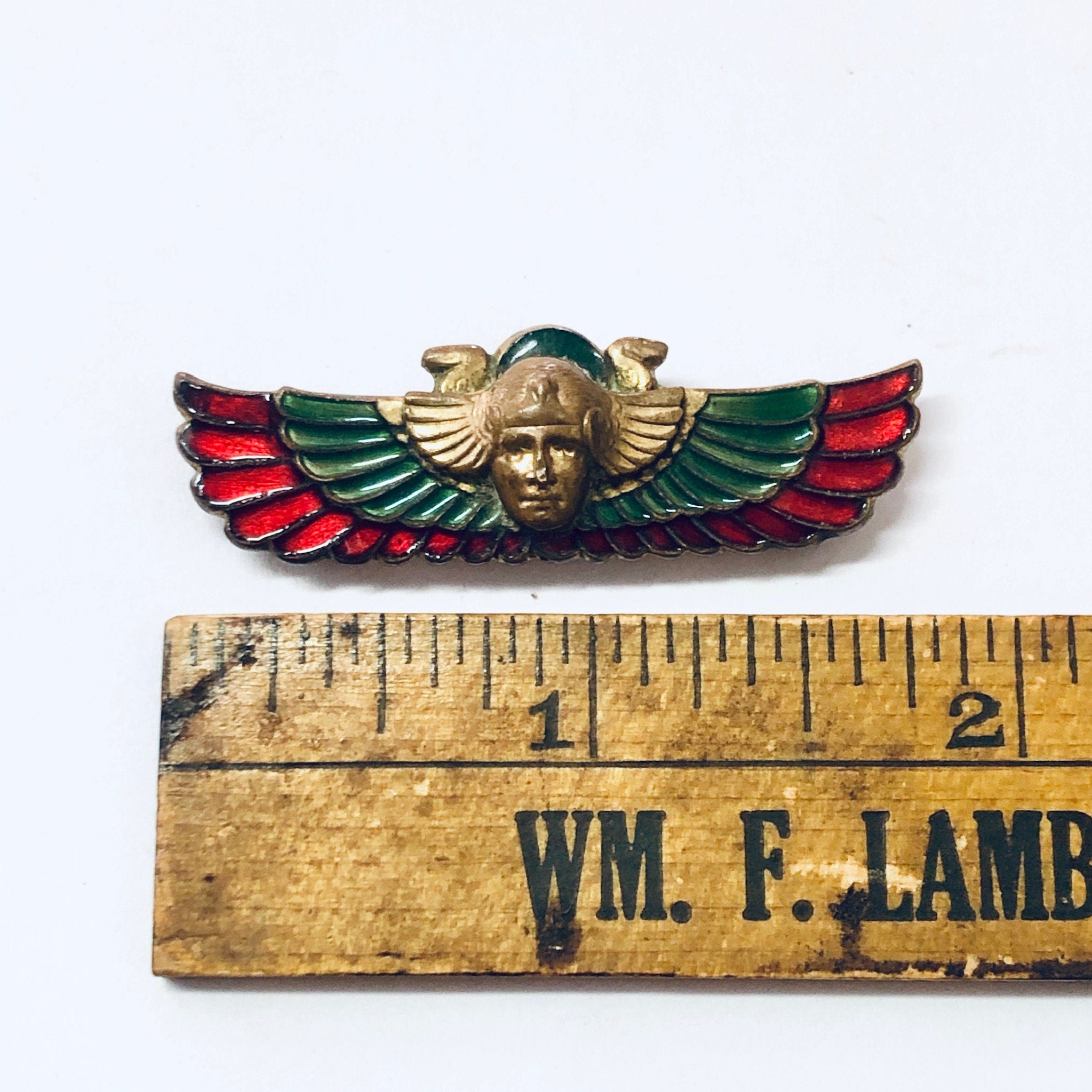 Vintage Brooch, 1920s Pin, Egyptian Revival Pin, Enameled Pin, Egyptian Jewelry, Winged Pin, Green Pin, Red Pin, Brass Tone, Vintage Jewelry