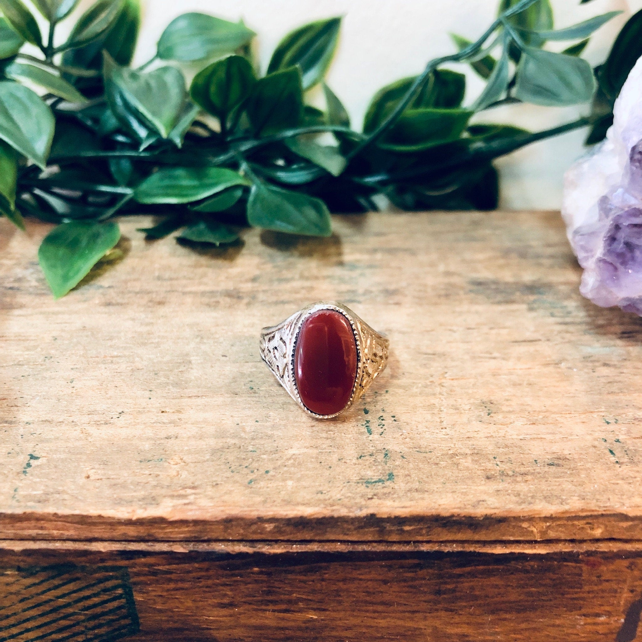 Vintage Silver Ring, Carnelian Stone, Red Carnelian, Dark Red Gemstone, Floral Design, Flower Ring, Unique Jewelry, 925 Ring, Silver and Red
