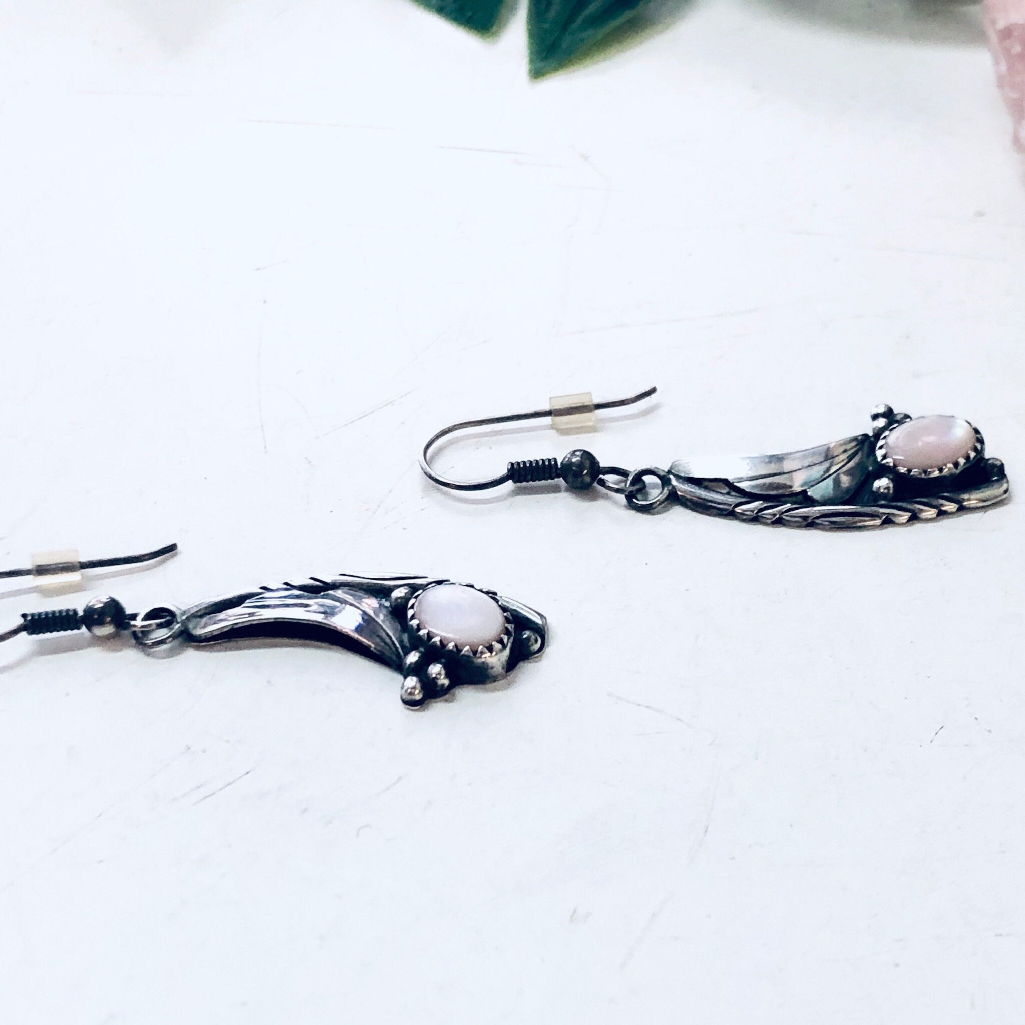 Vintage Earrings, Silver Earrings, Mother Of Pearl, Dangle Earrings, Southwestern Style, Bohemian Jewelry, Vintage Jewelry, Pierced Ears,